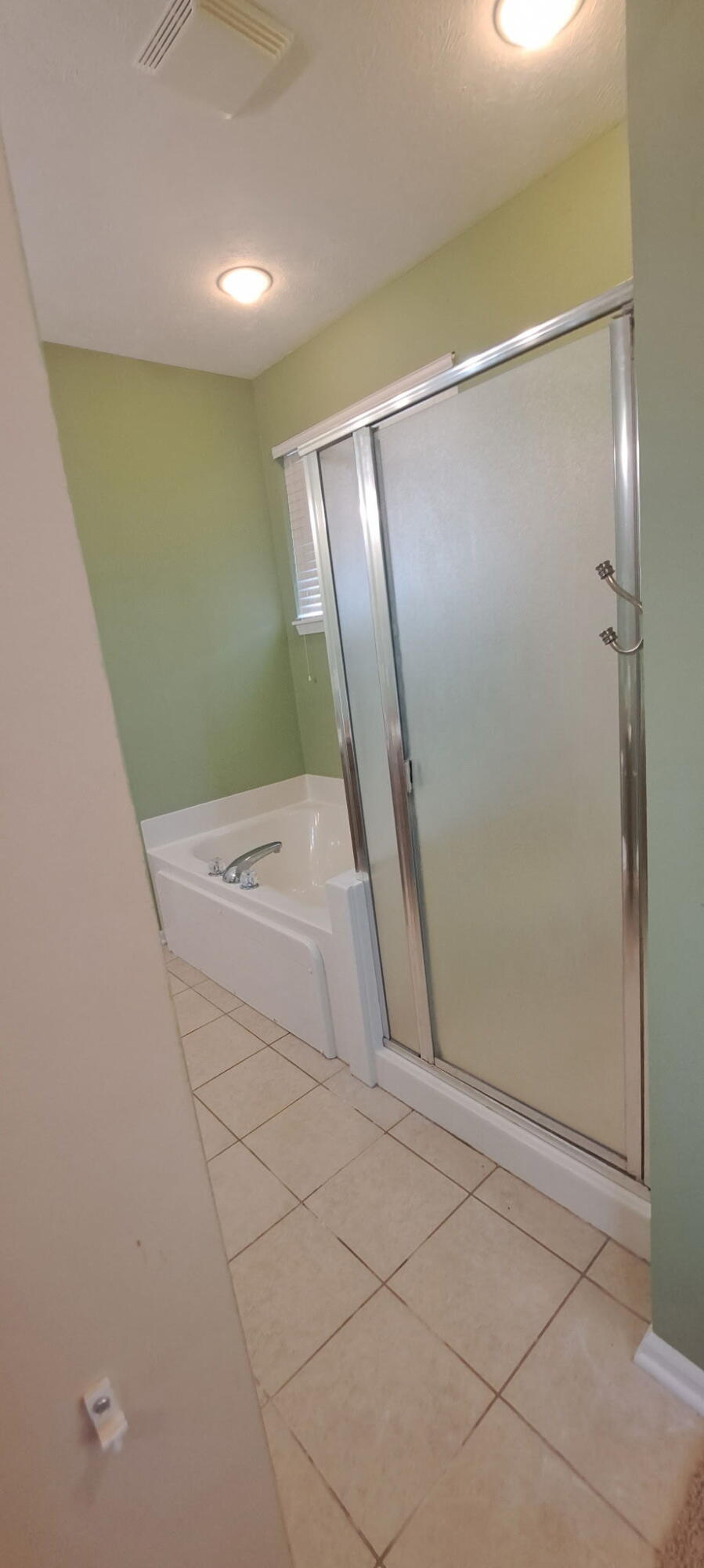 573 Brownstone Street Property Photo 21