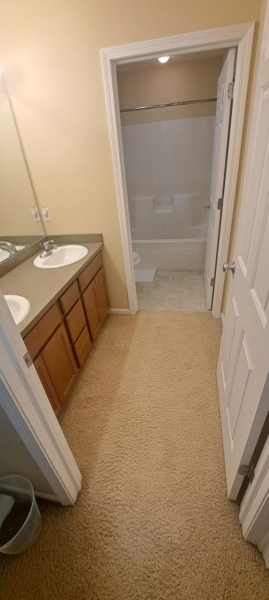 573 Brownstone Street Property Photo 25
