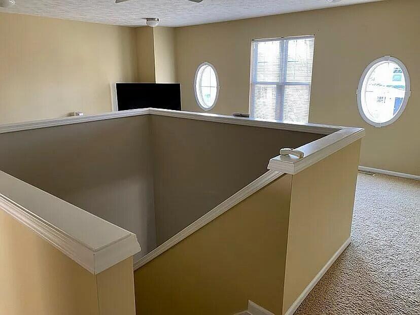 573 Brownstone Street Property Photo 27
