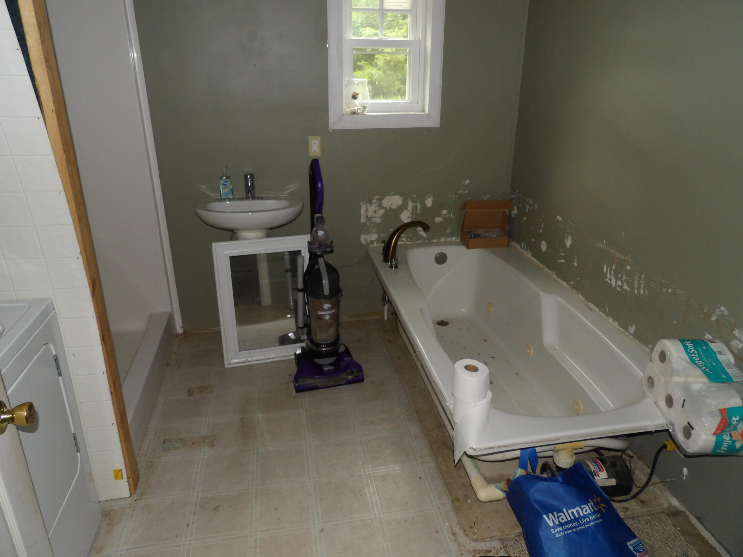 1812 Bell Road Property Photo 8