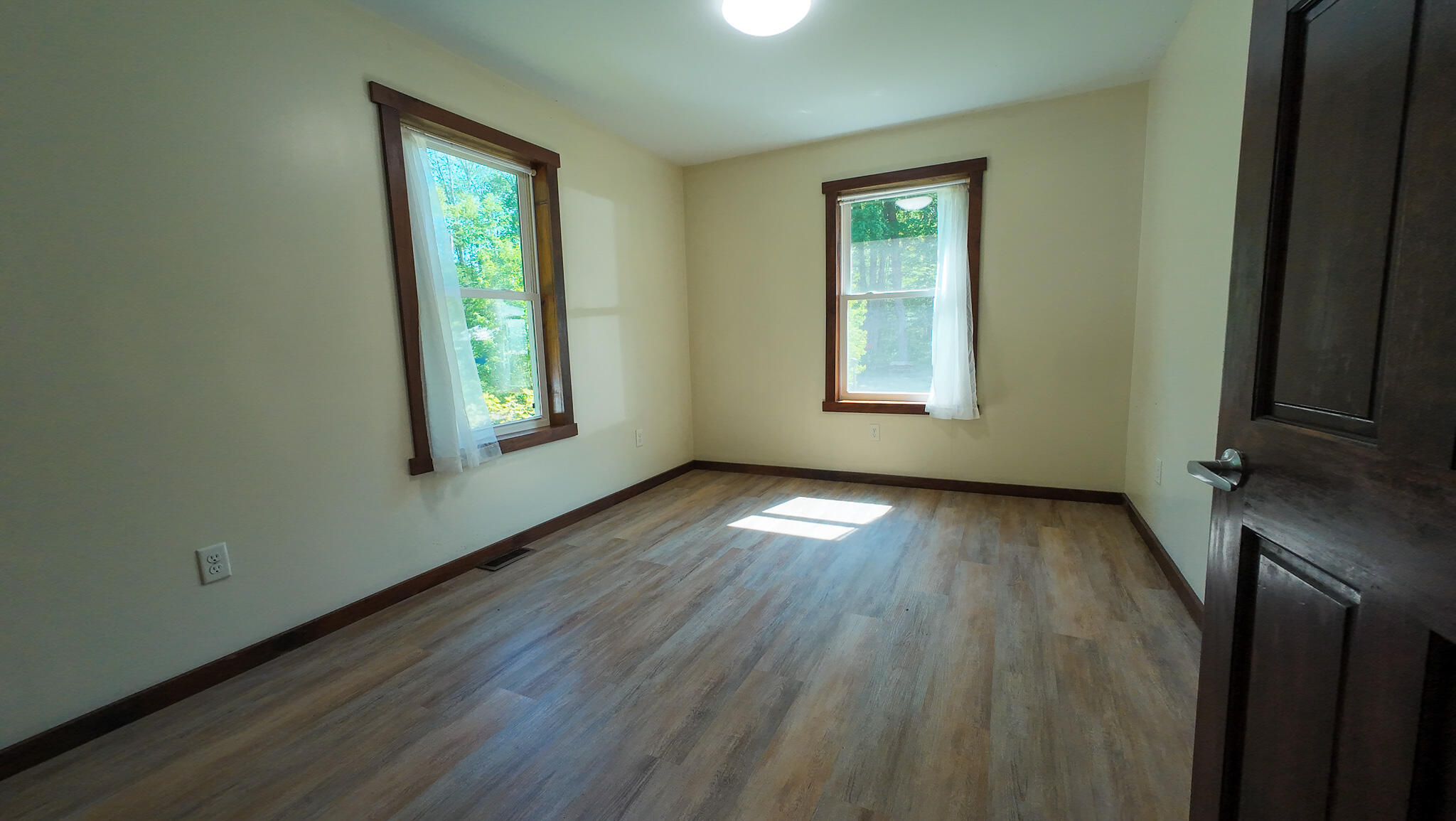 4196 W 4 Mile Road Property Photo 8