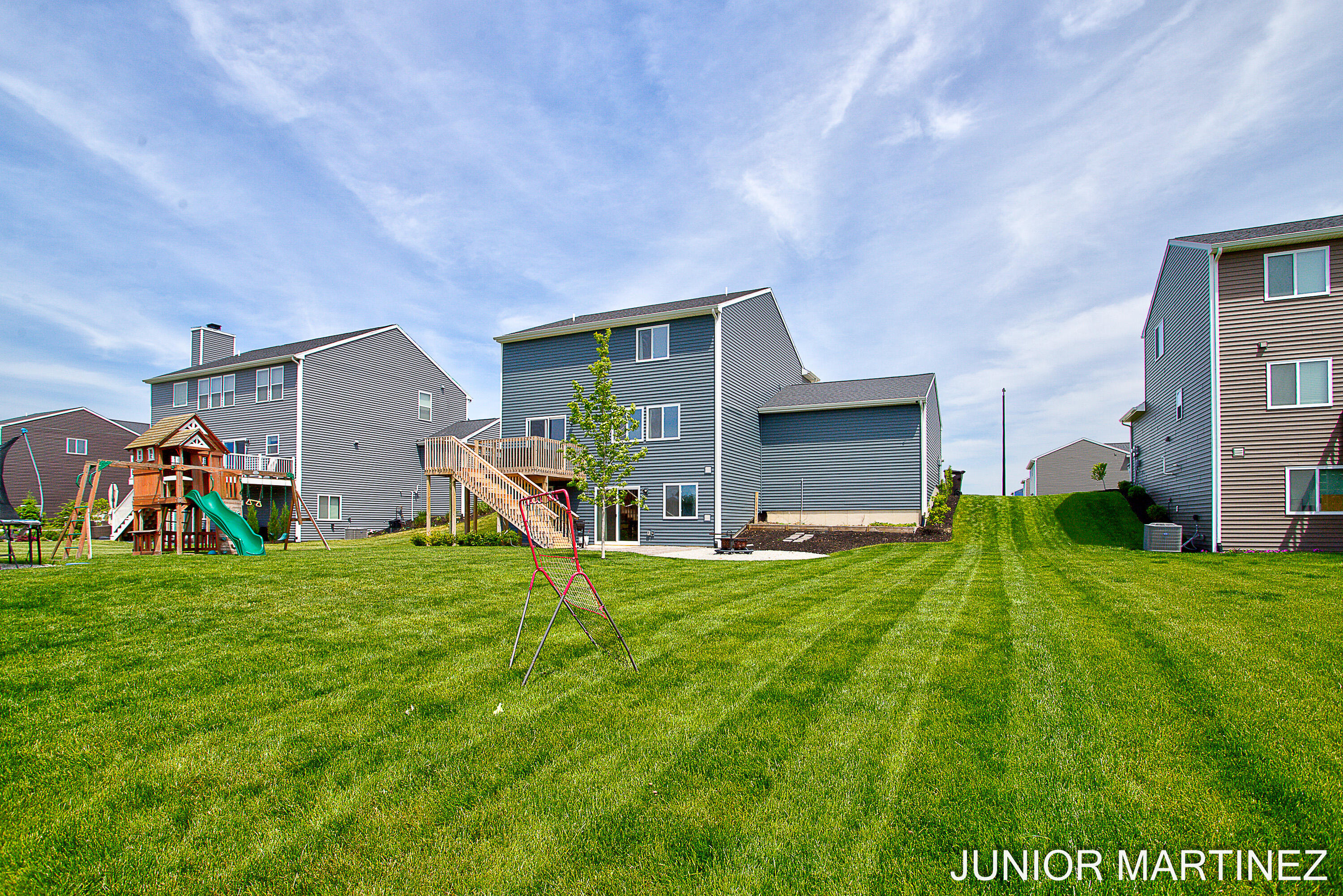 4193 Tributary Drive Property Photo 4
