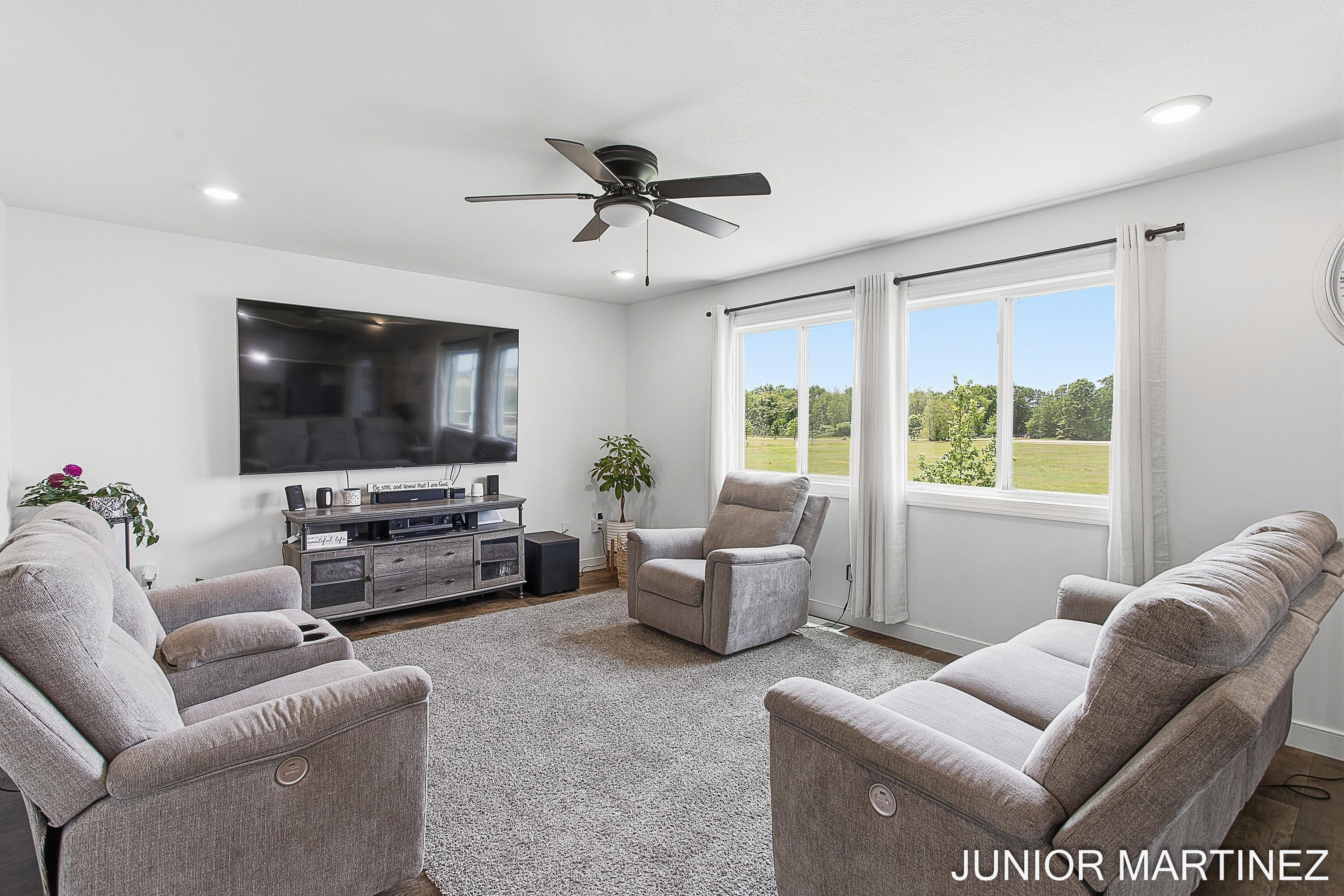 4193 Tributary Drive Property Photo 13
