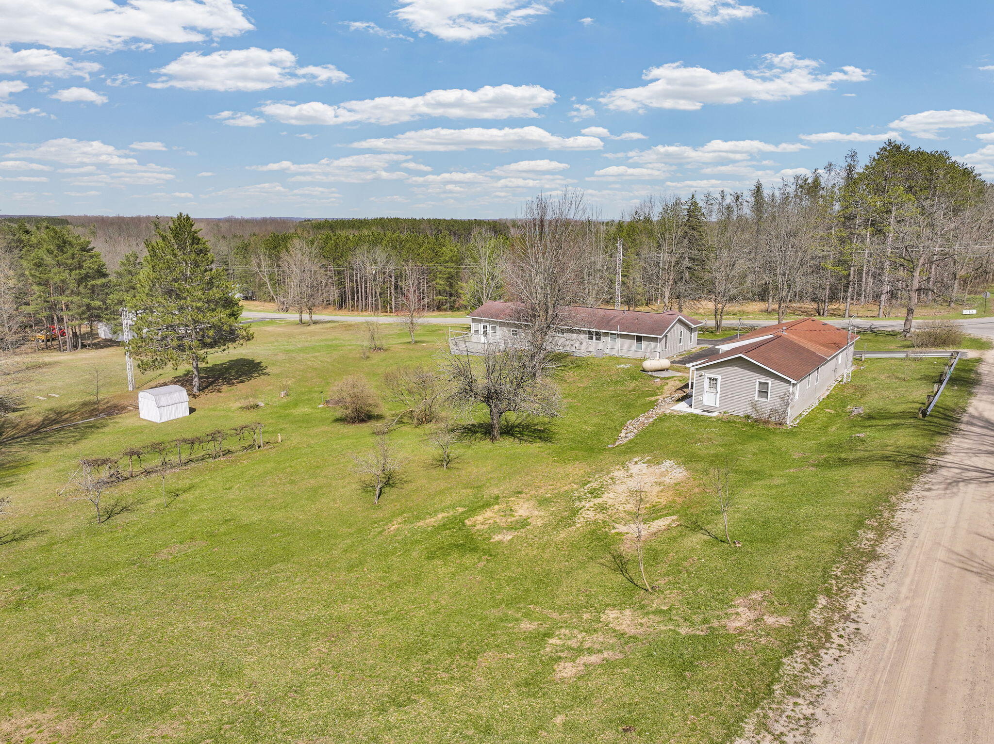 10976 E 3 Mile Road Property Photo 10