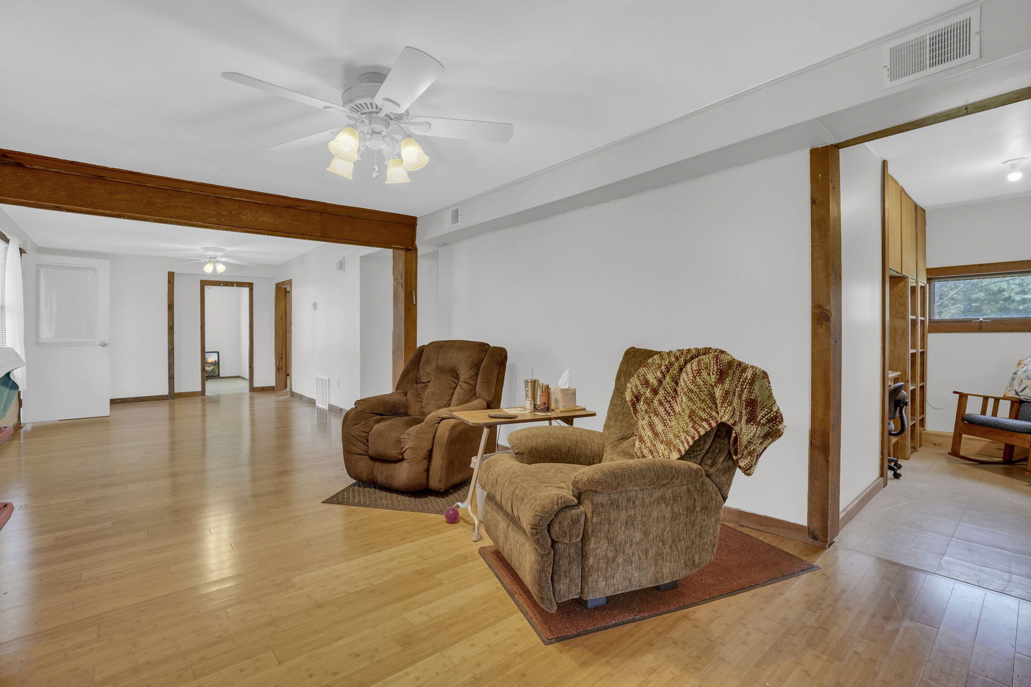 10976 E 3 Mile Road Property Photo 14