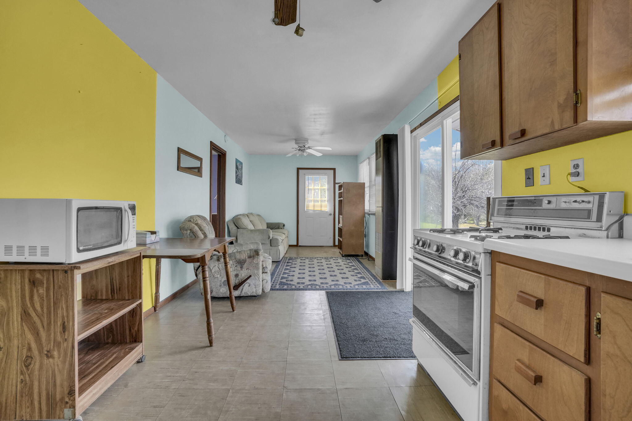 10976 E 3 Mile Road Property Photo 32