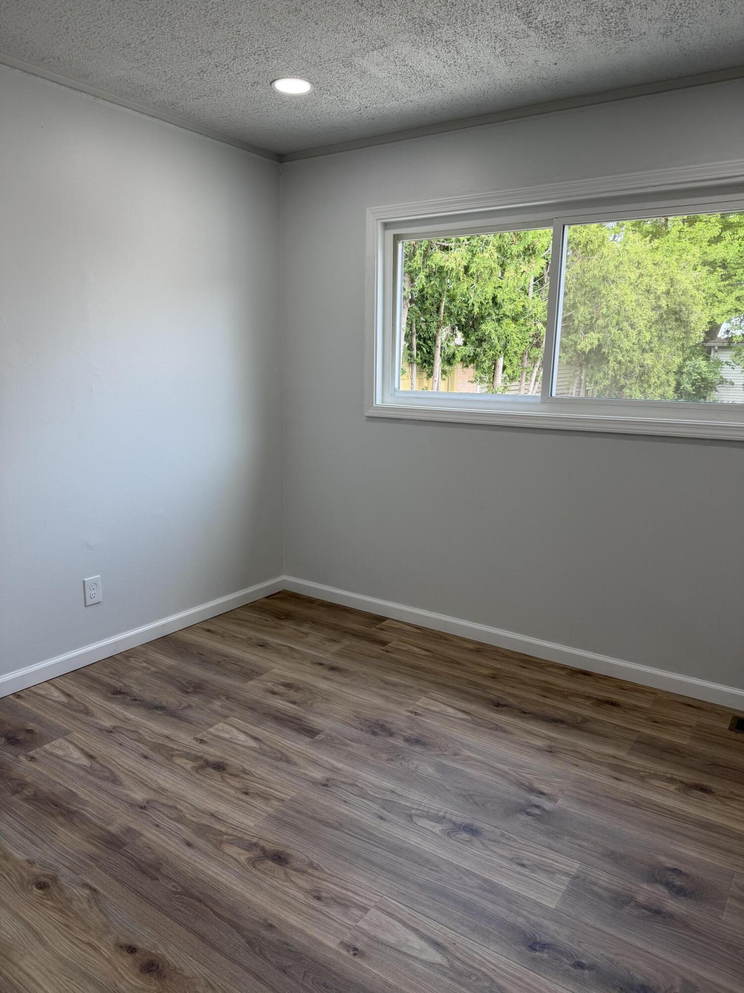 11809 Mckinley Drive Property Photo 8