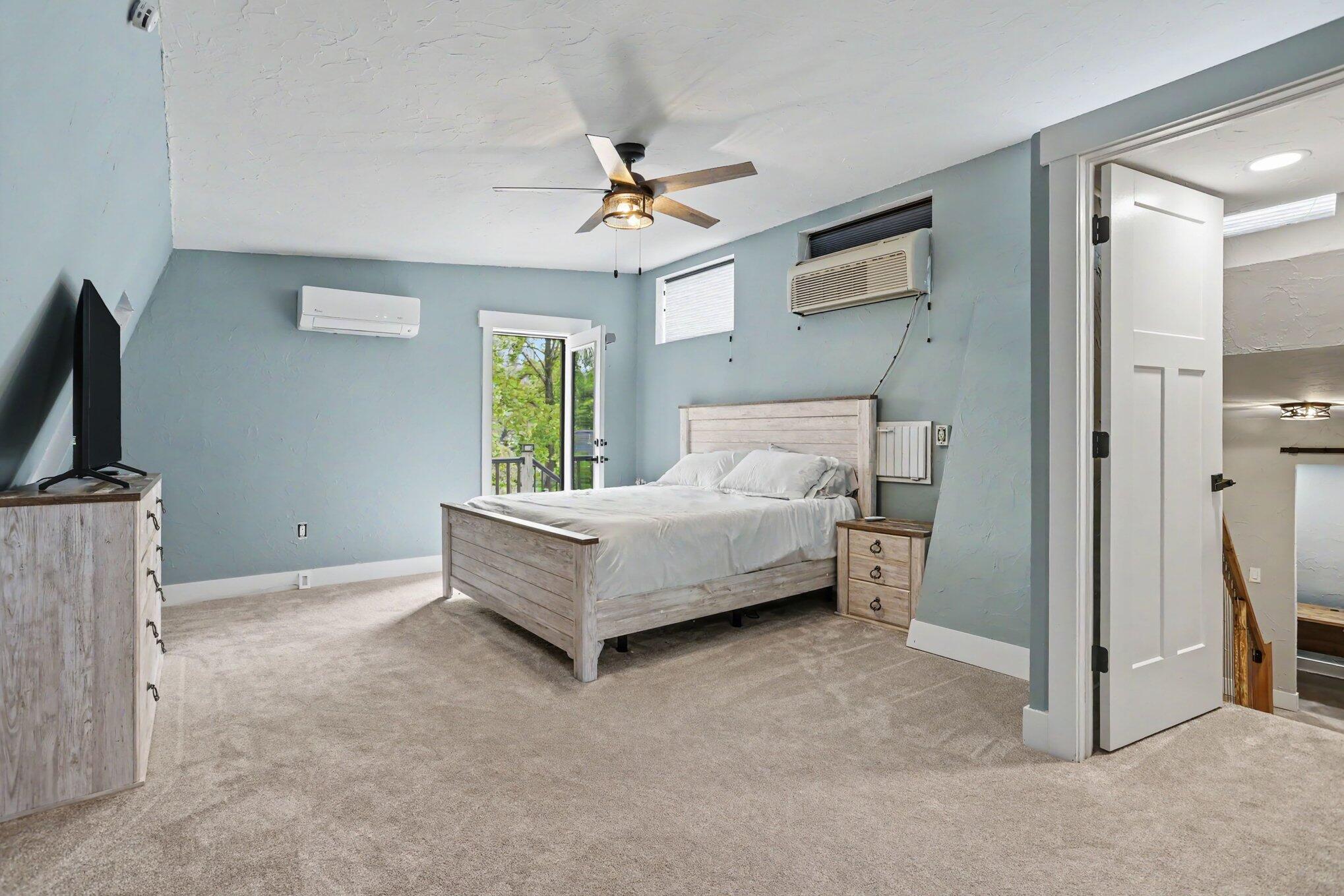24714 Butternut Drive Property Photo 16