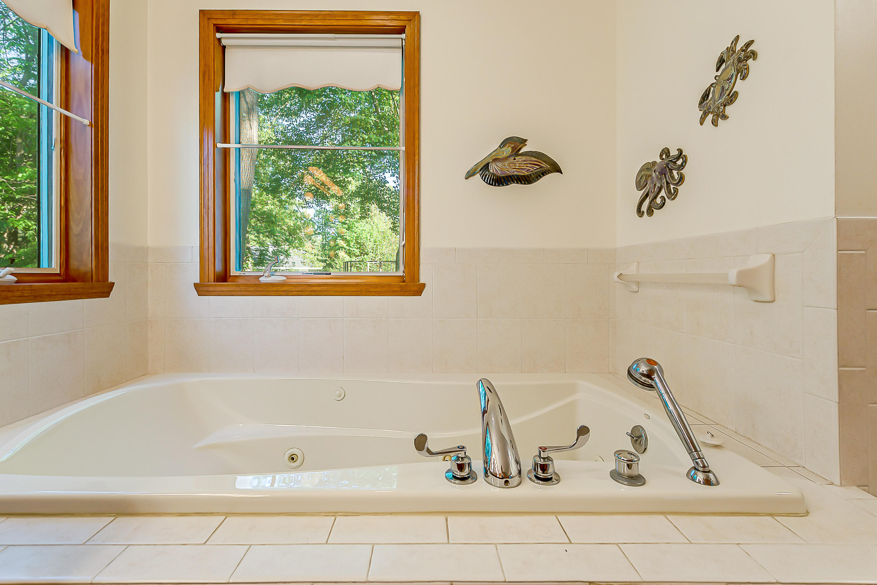 8790 Hendricks Drive Property Photo 24