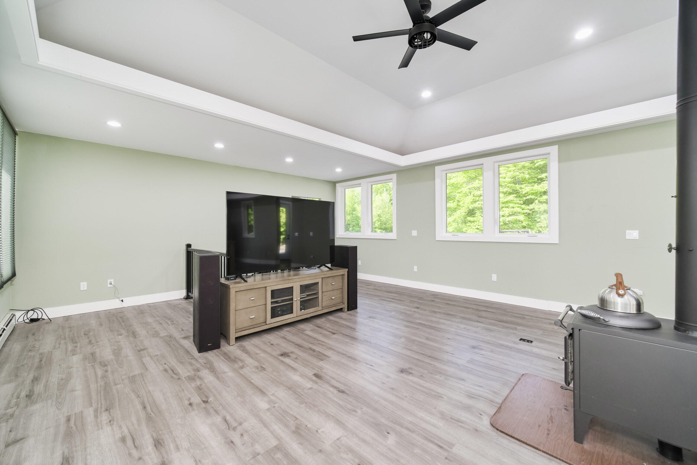 9798 N Slope Drive Property Photo 11