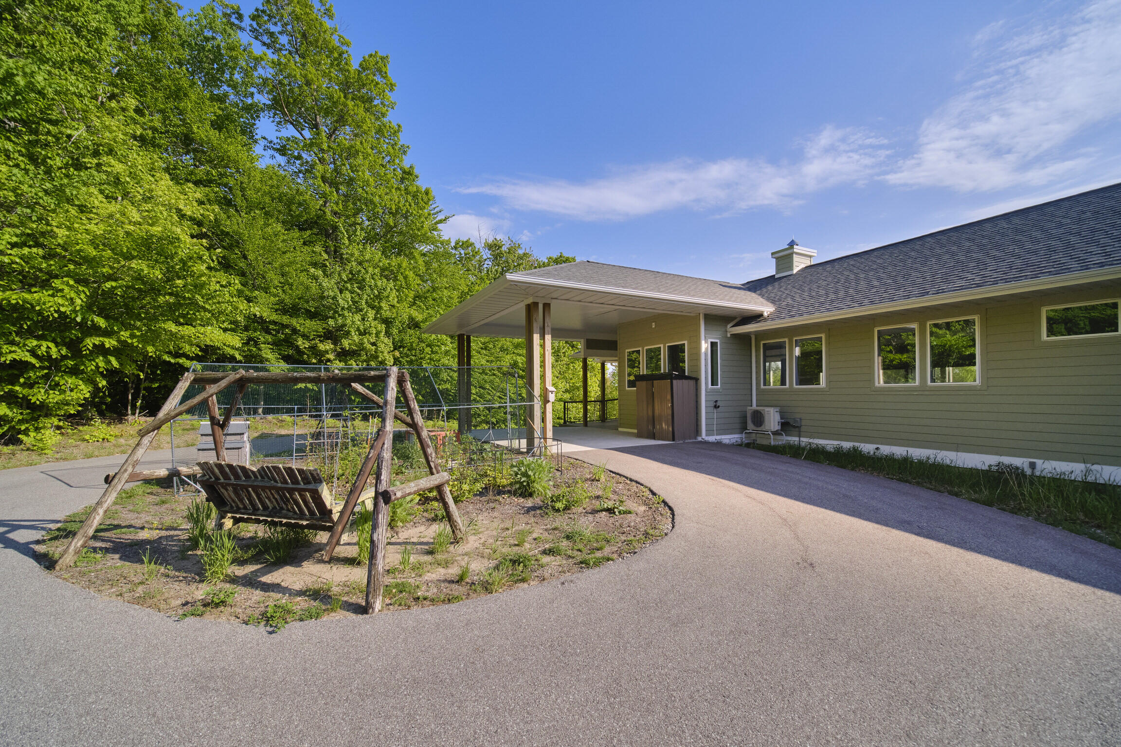9798 N Slope Drive Property Photo 40