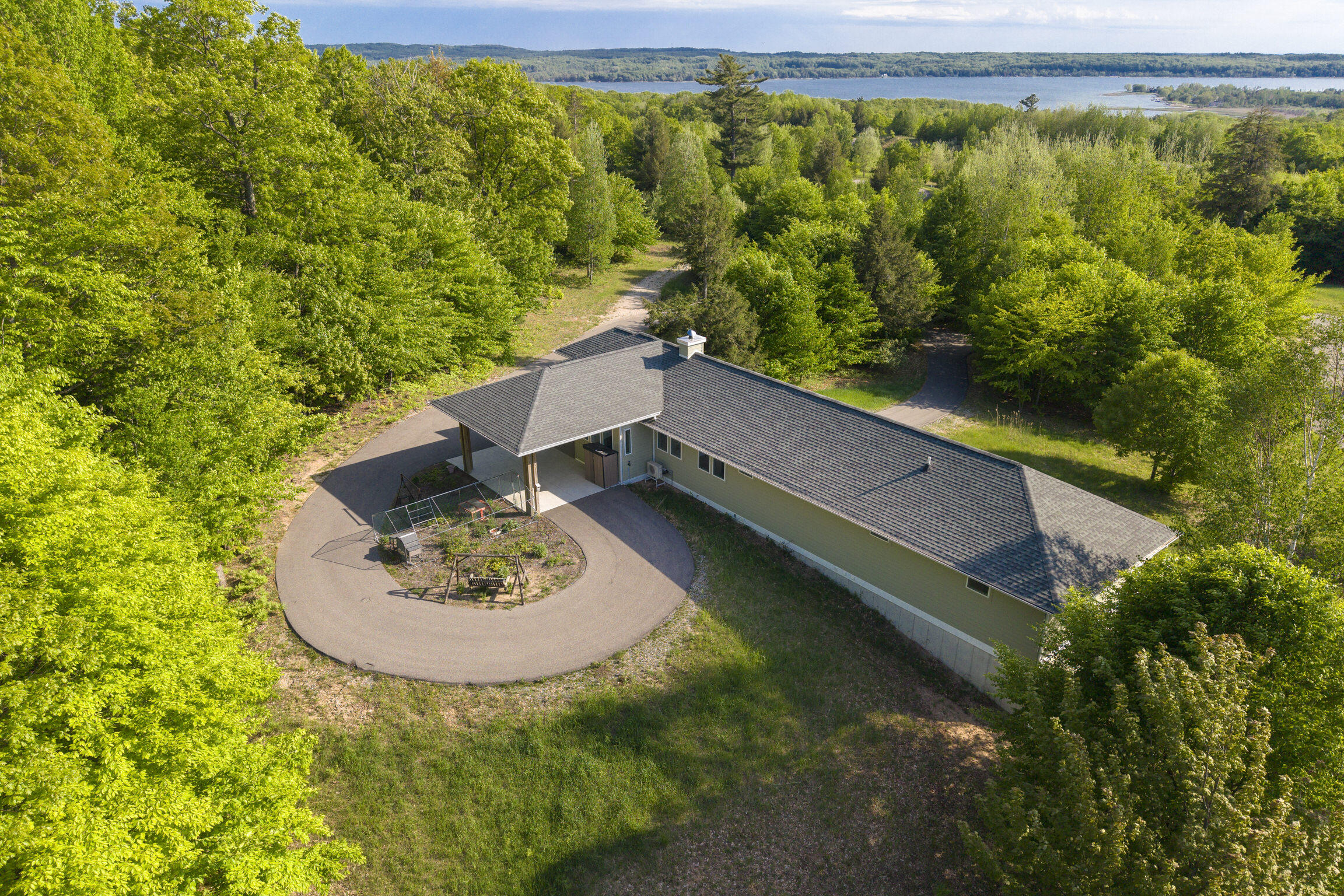 9798 N Slope Drive Property Photo 44