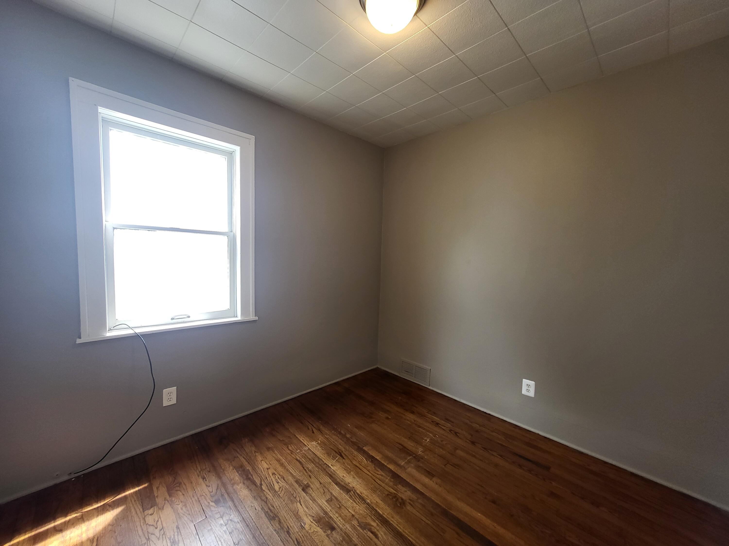 21769 Donald Avenue Property Photo 7