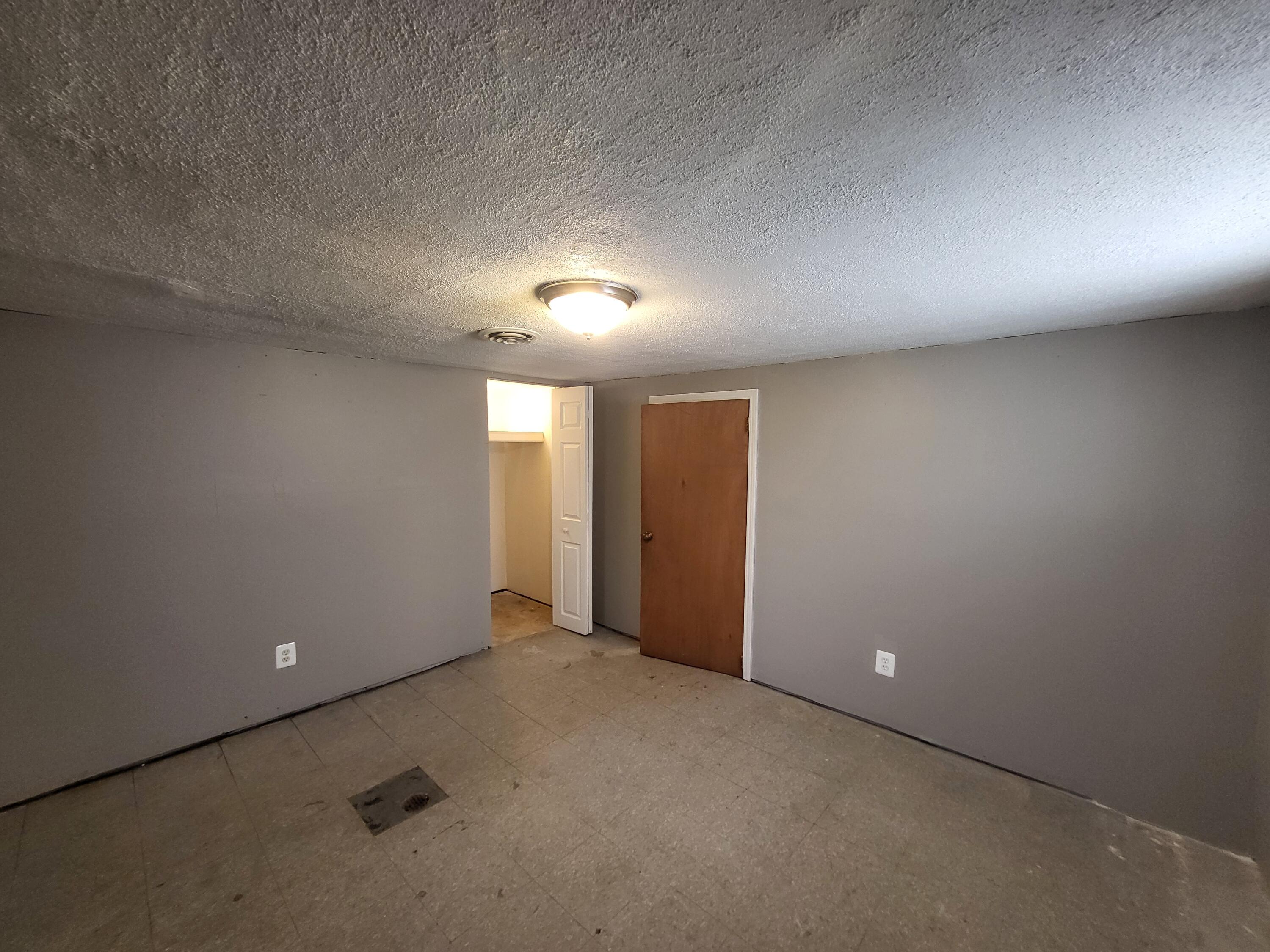 21769 Donald Avenue Property Photo 12