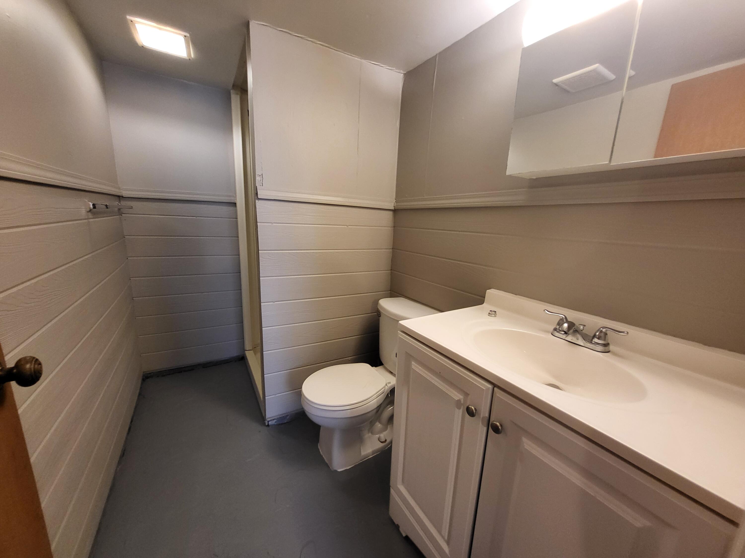21769 Donald Avenue Property Photo 14