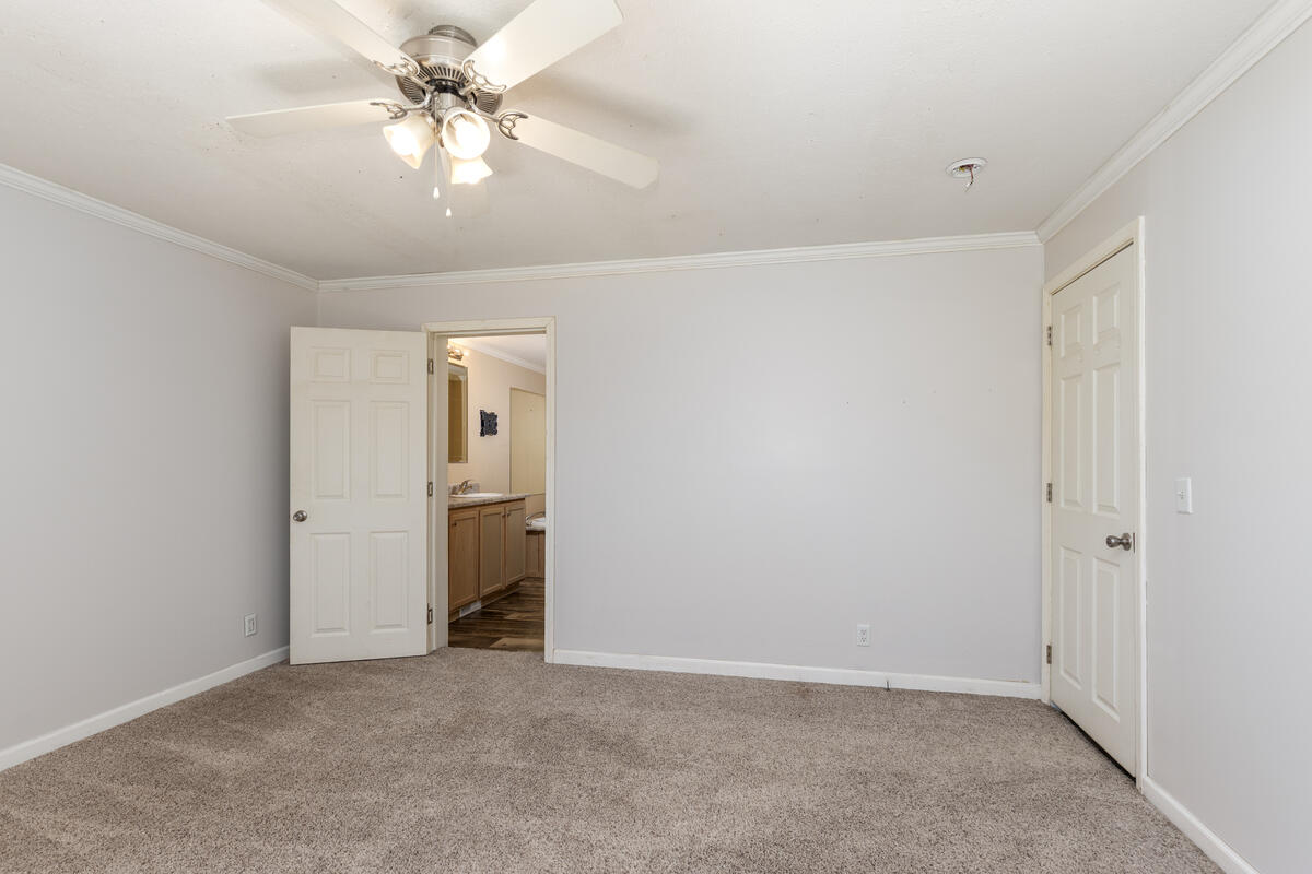 2757 127th Avenue Property Photo 14