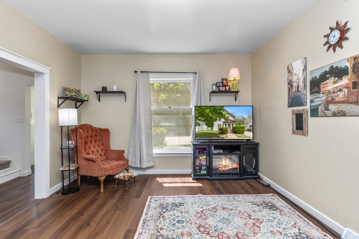 124 Woodward Avenue Property Photo 3