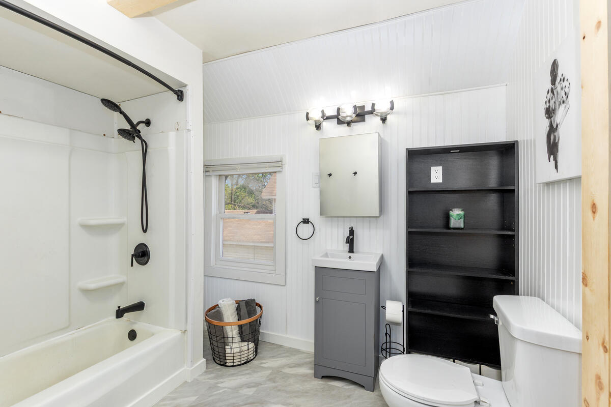 124 Woodward Avenue Property Photo 18