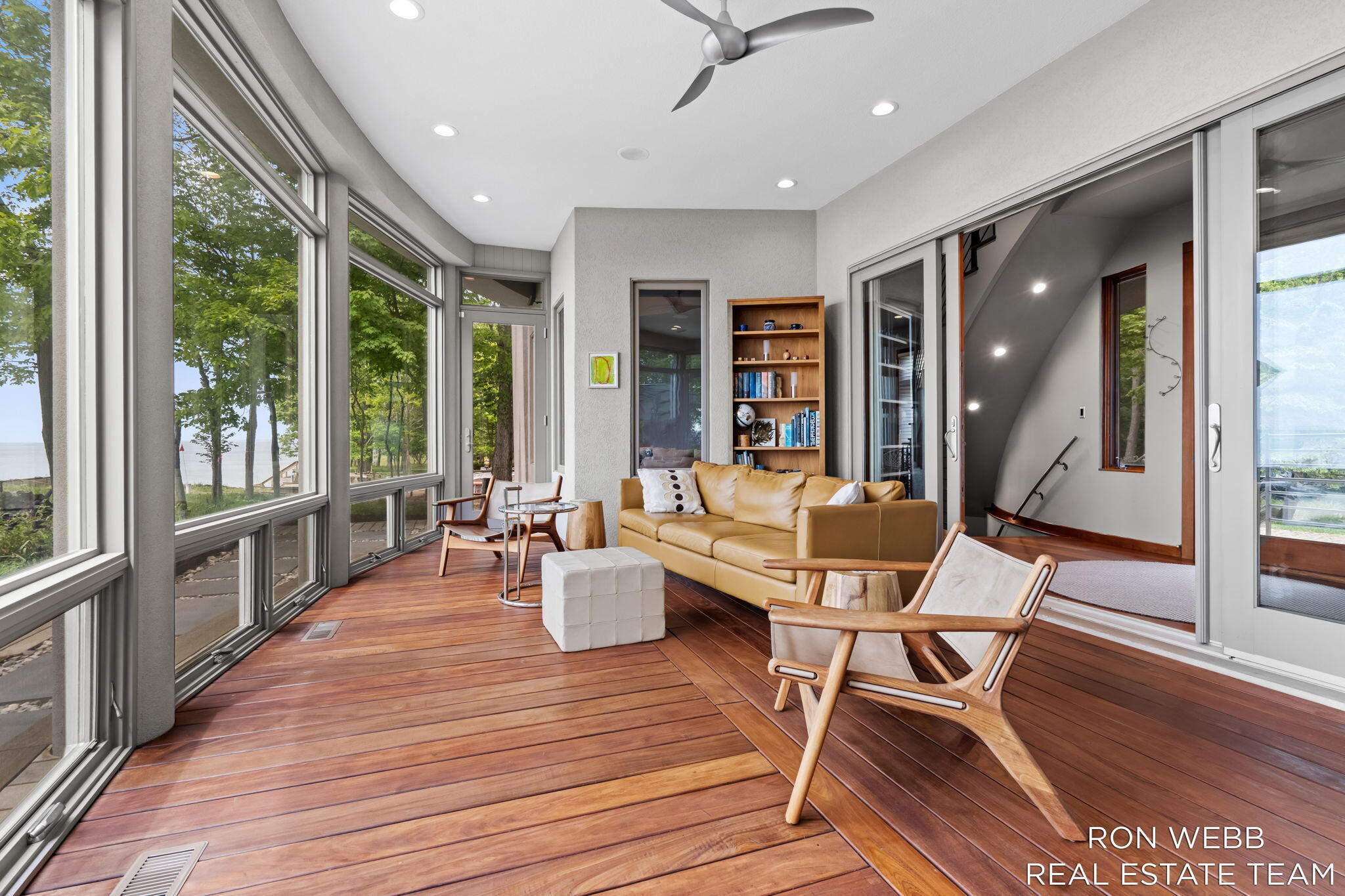 1234 Shorecrest Drive Property Photo 18
