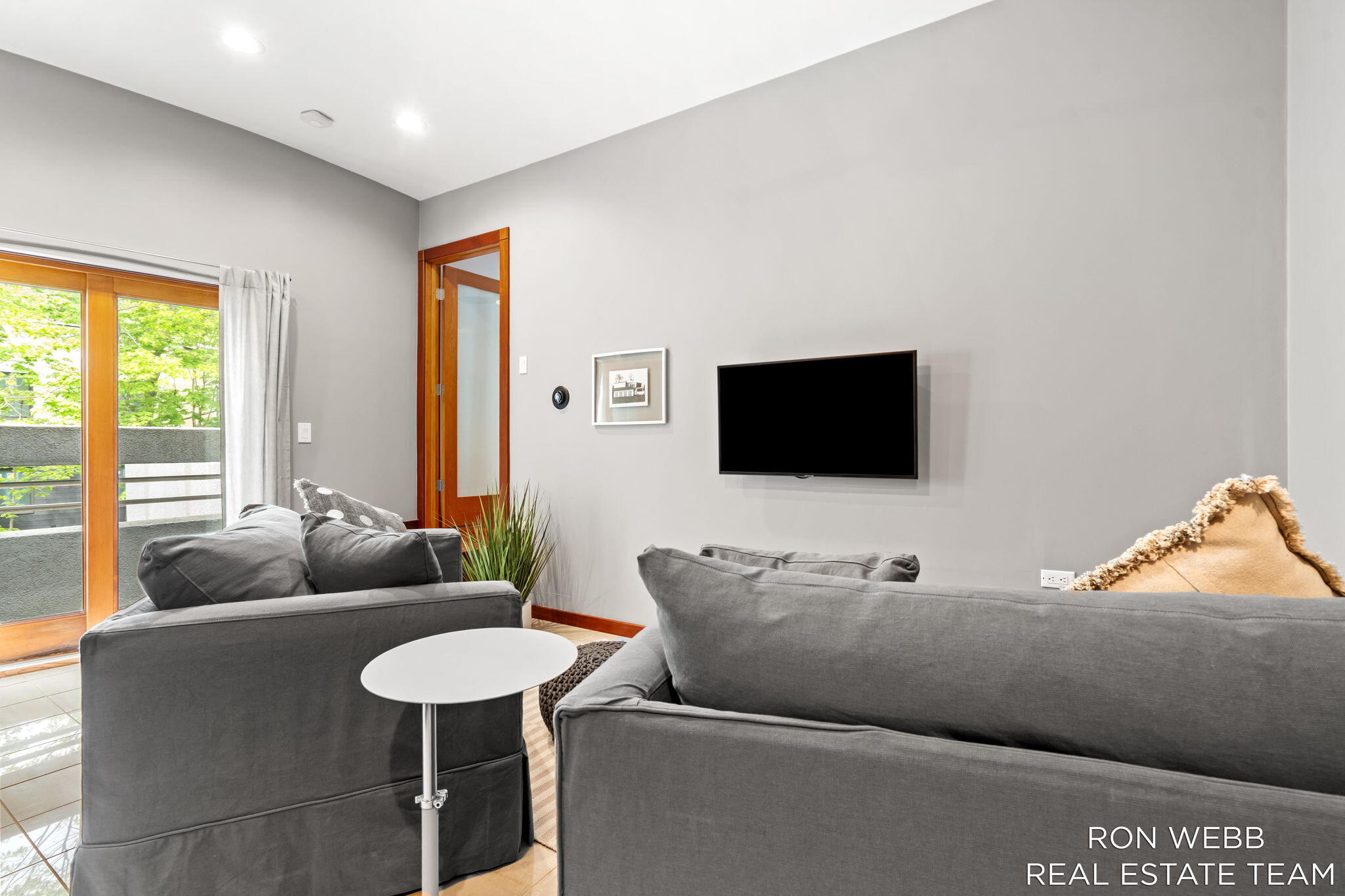 1234 Shorecrest Drive Property Photo 42