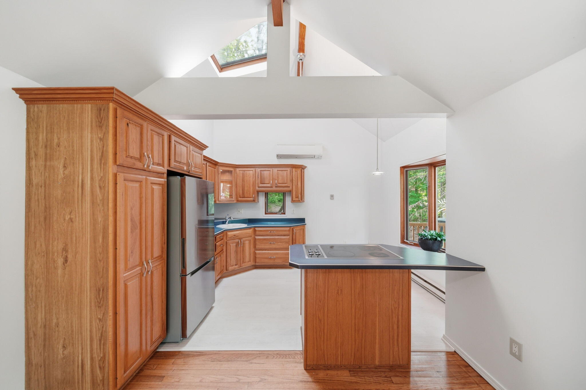 2114 Timber Lane Property Photo 13