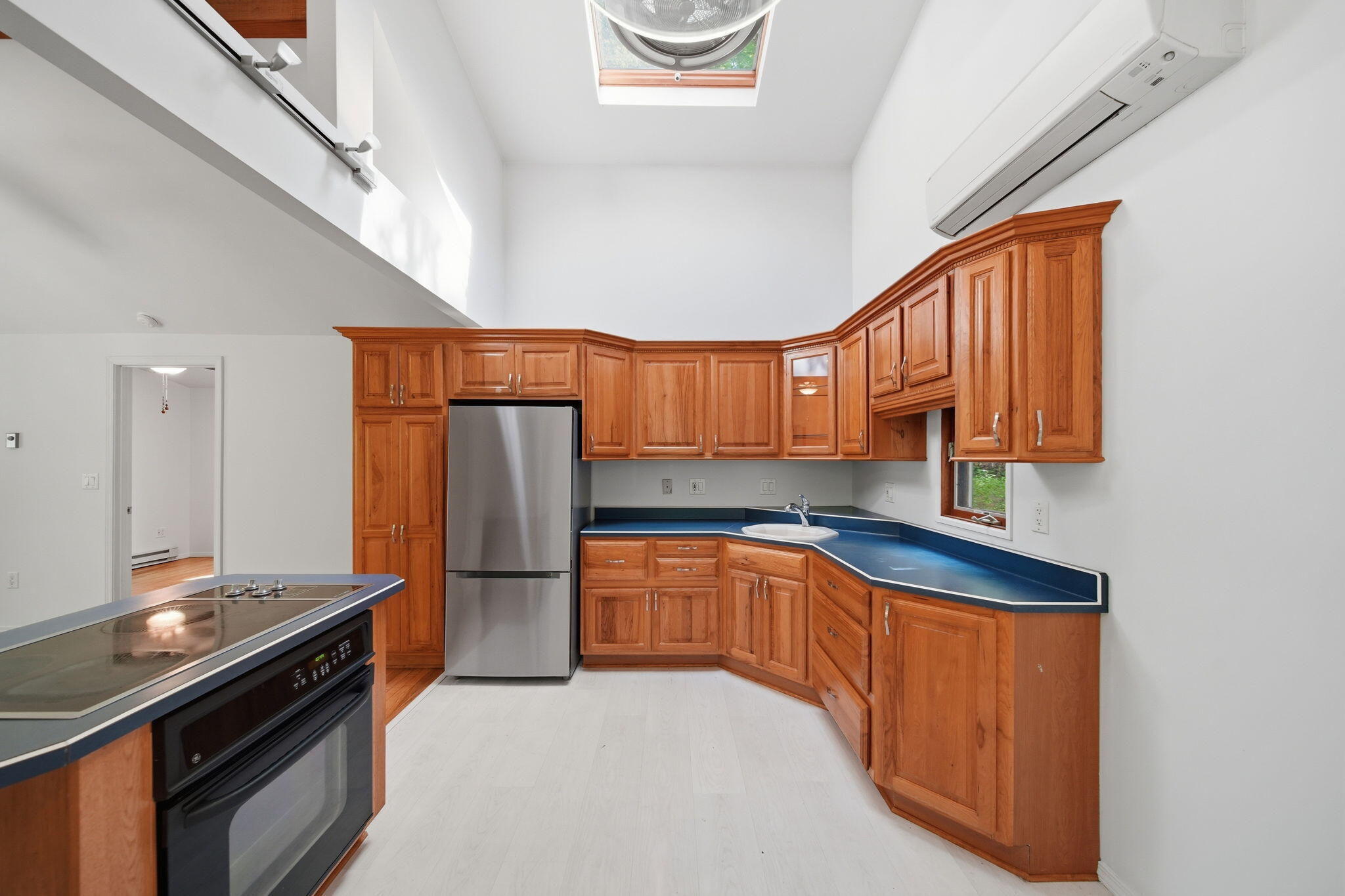 2114 Timber Lane Property Photo 17