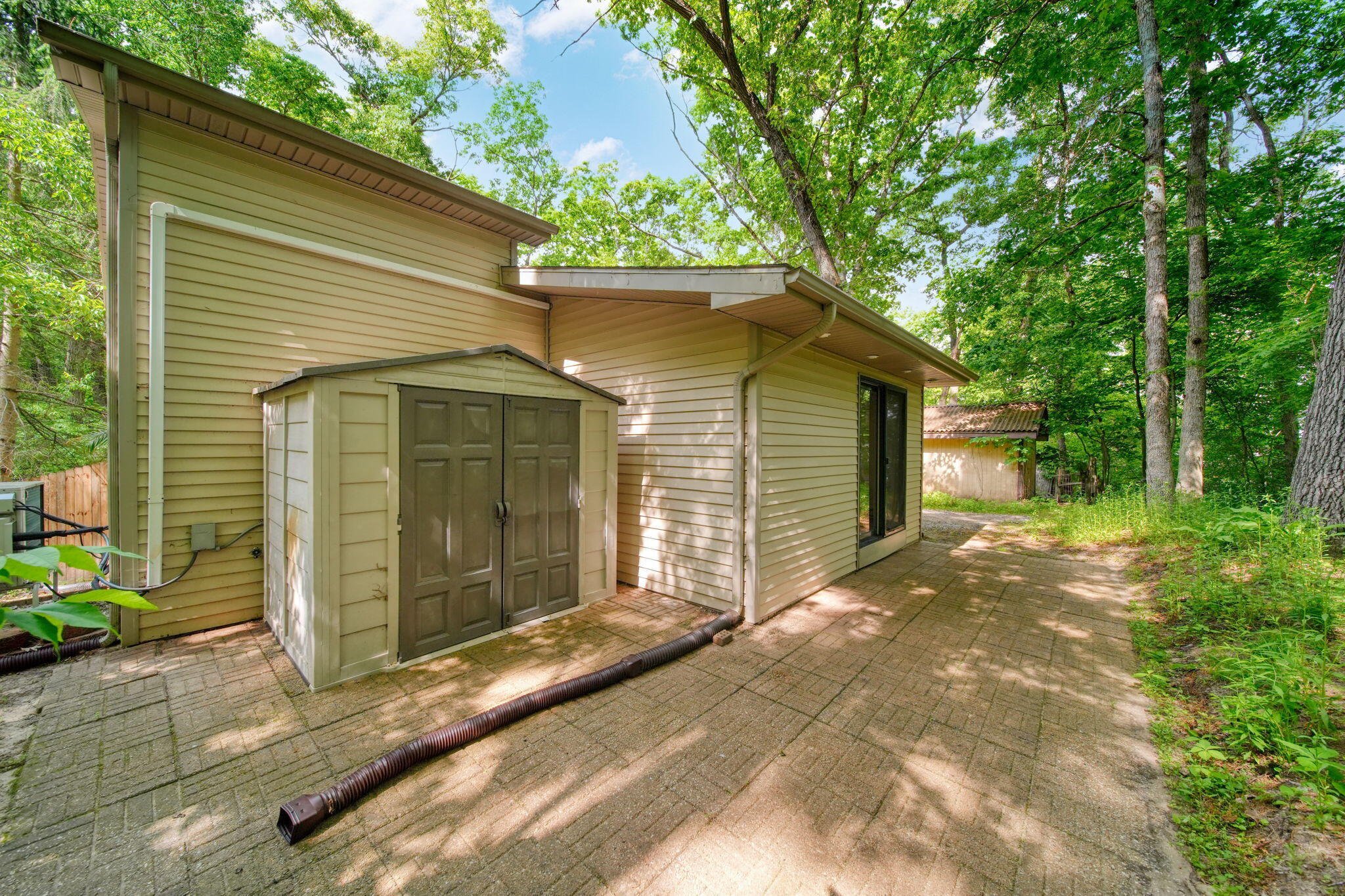 2114 Timber Lane Property Photo 37