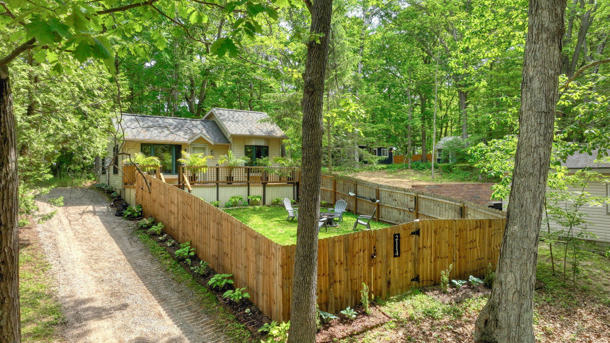 2114 Timber Lane Property Photo 44
