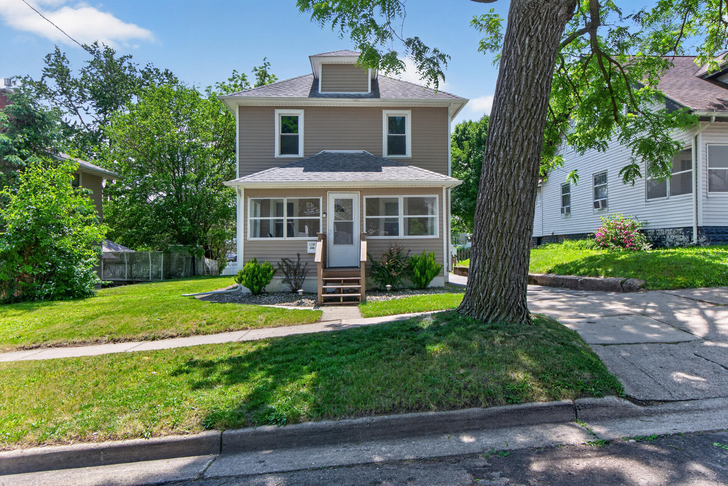 439 Madison Street Property Photo 42