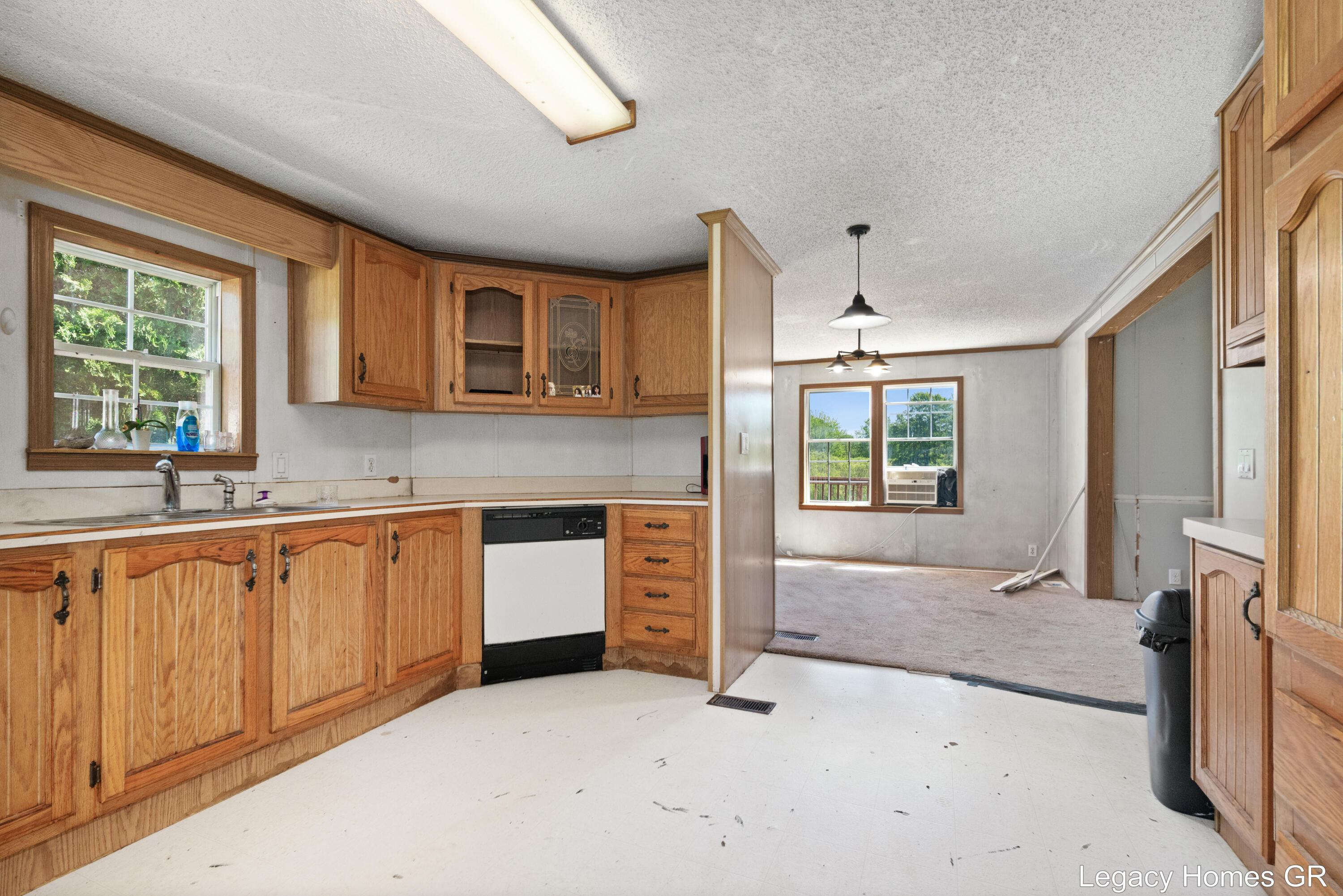 4621 Baker Road Property Photo 8