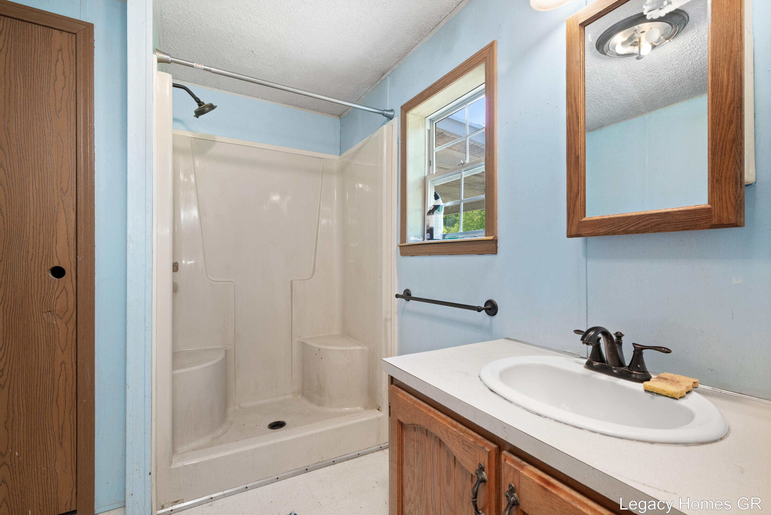 4621 Baker Road Property Photo 11
