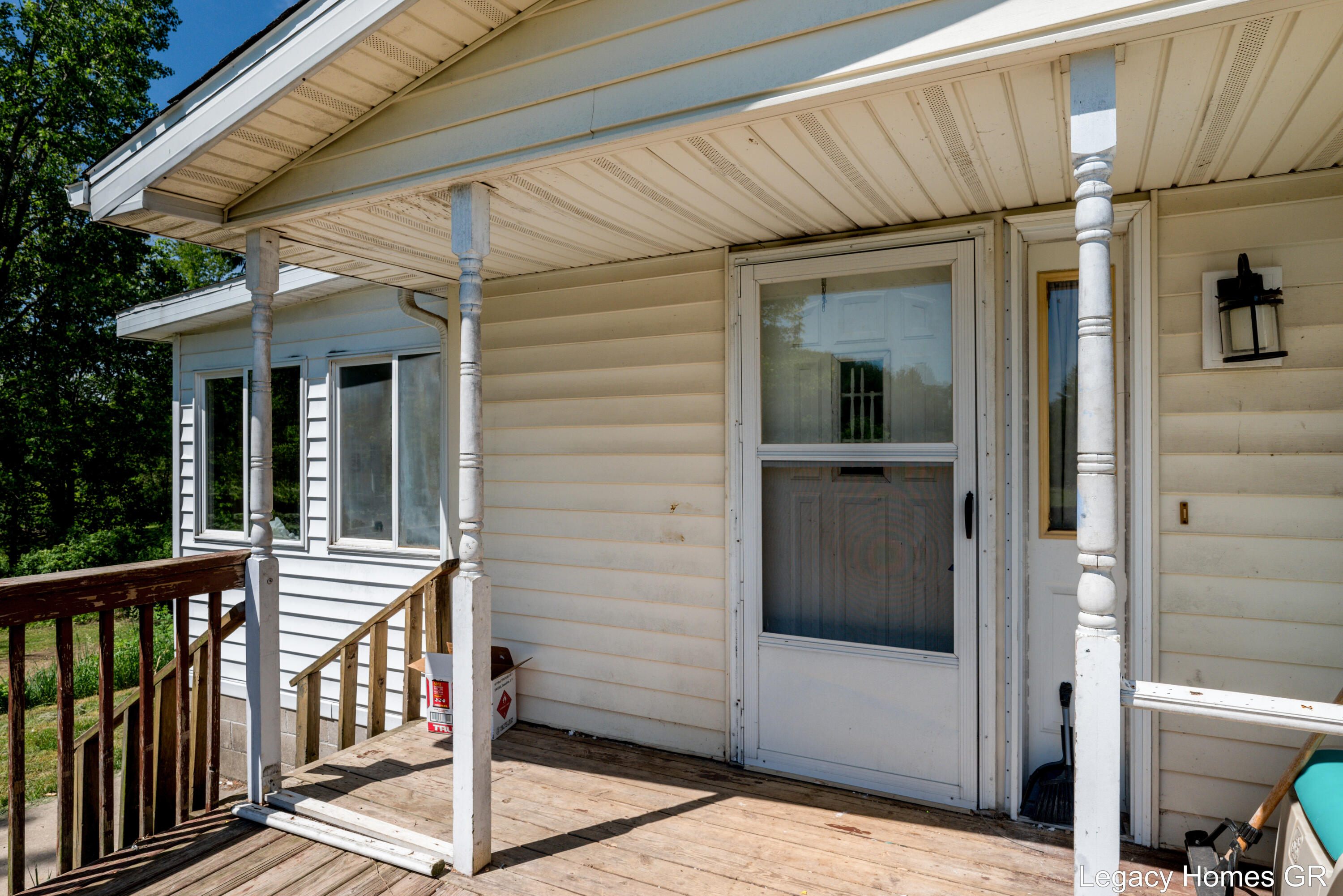 4621 Baker Road Property Photo 22