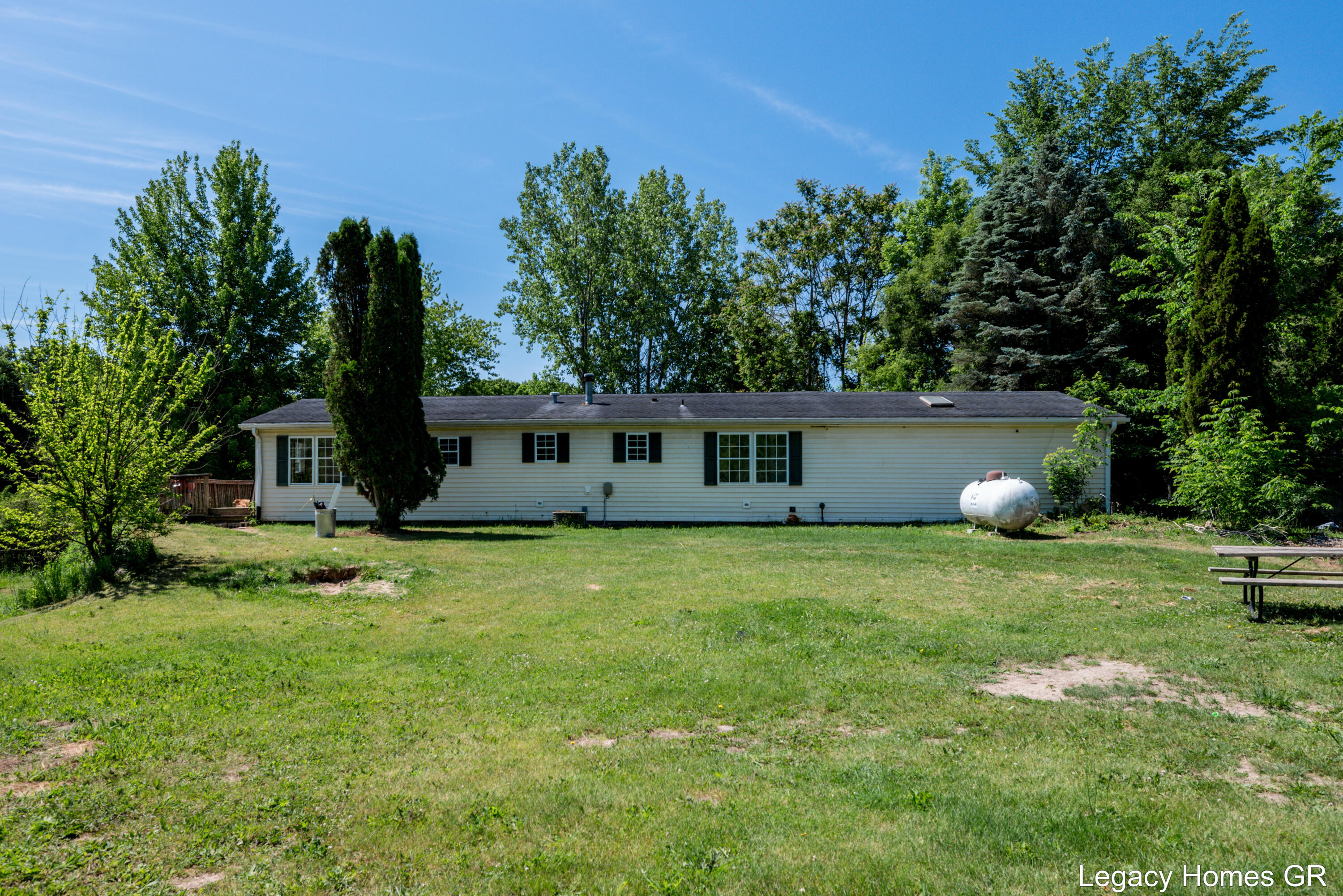 4621 Baker Road Property Photo 36