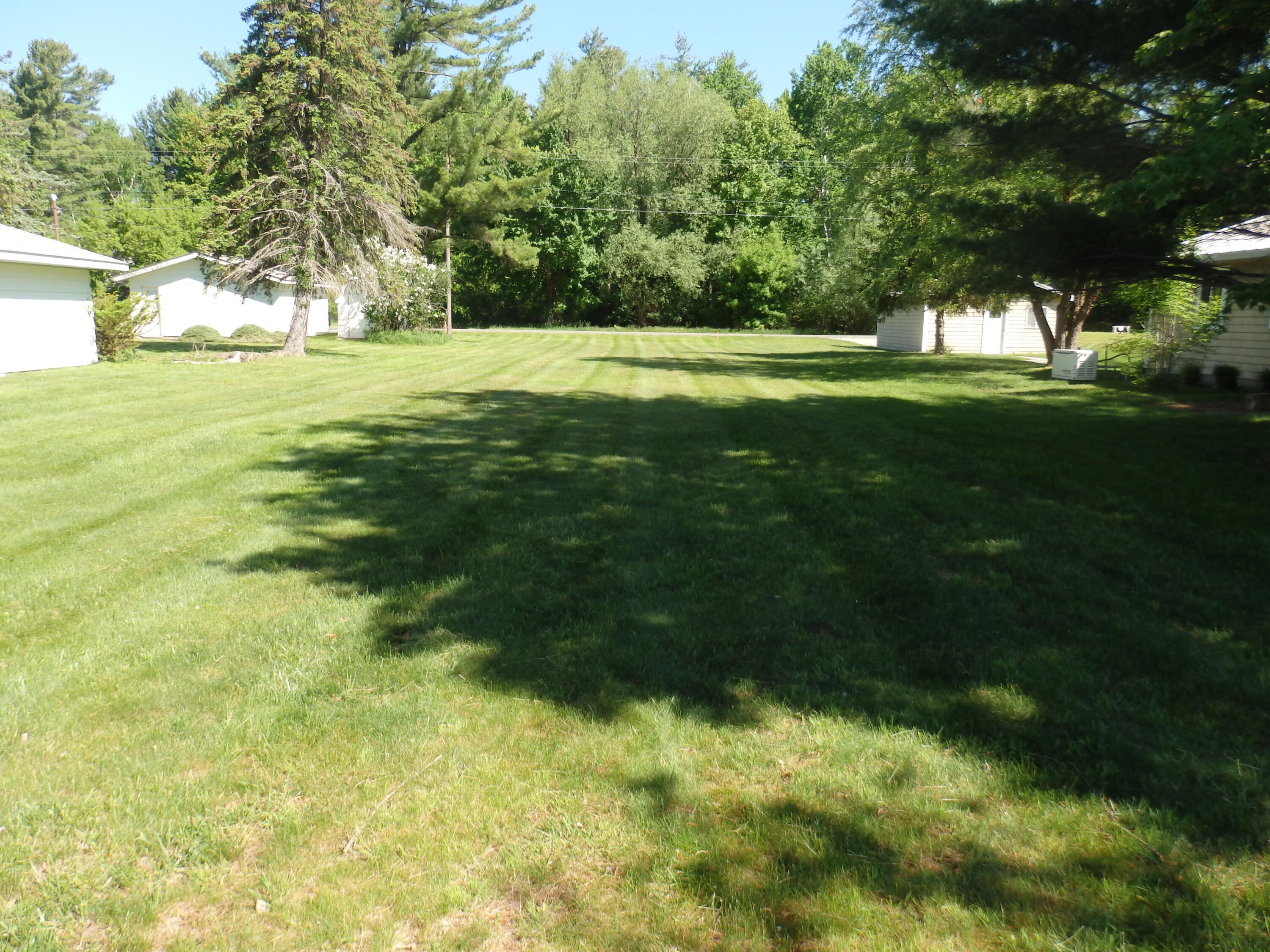 Bair Avenue Property Photo 5