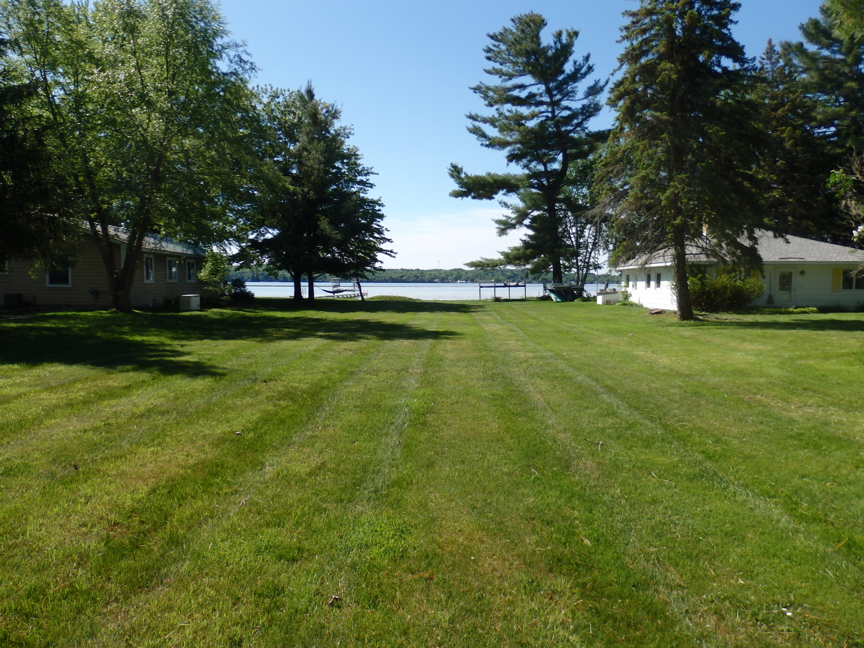 Bair Avenue Property Photo 8
