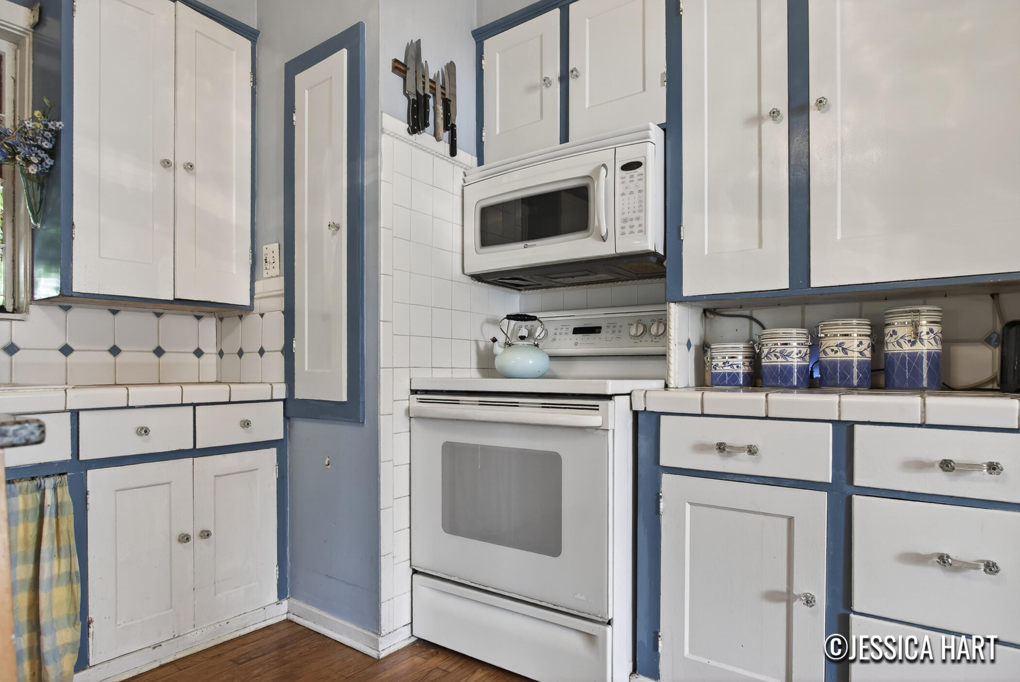 211 Trowbridge Street Ne Property Photo 17