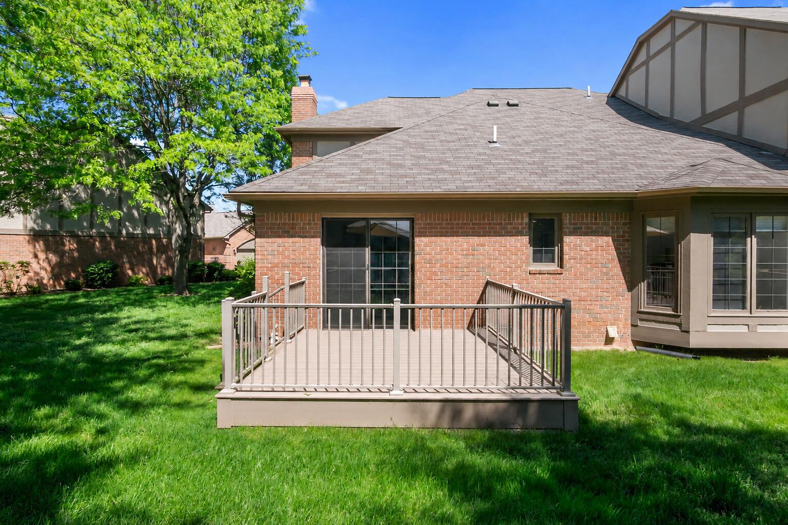 54661 Bellingham Drive Property Photo 4