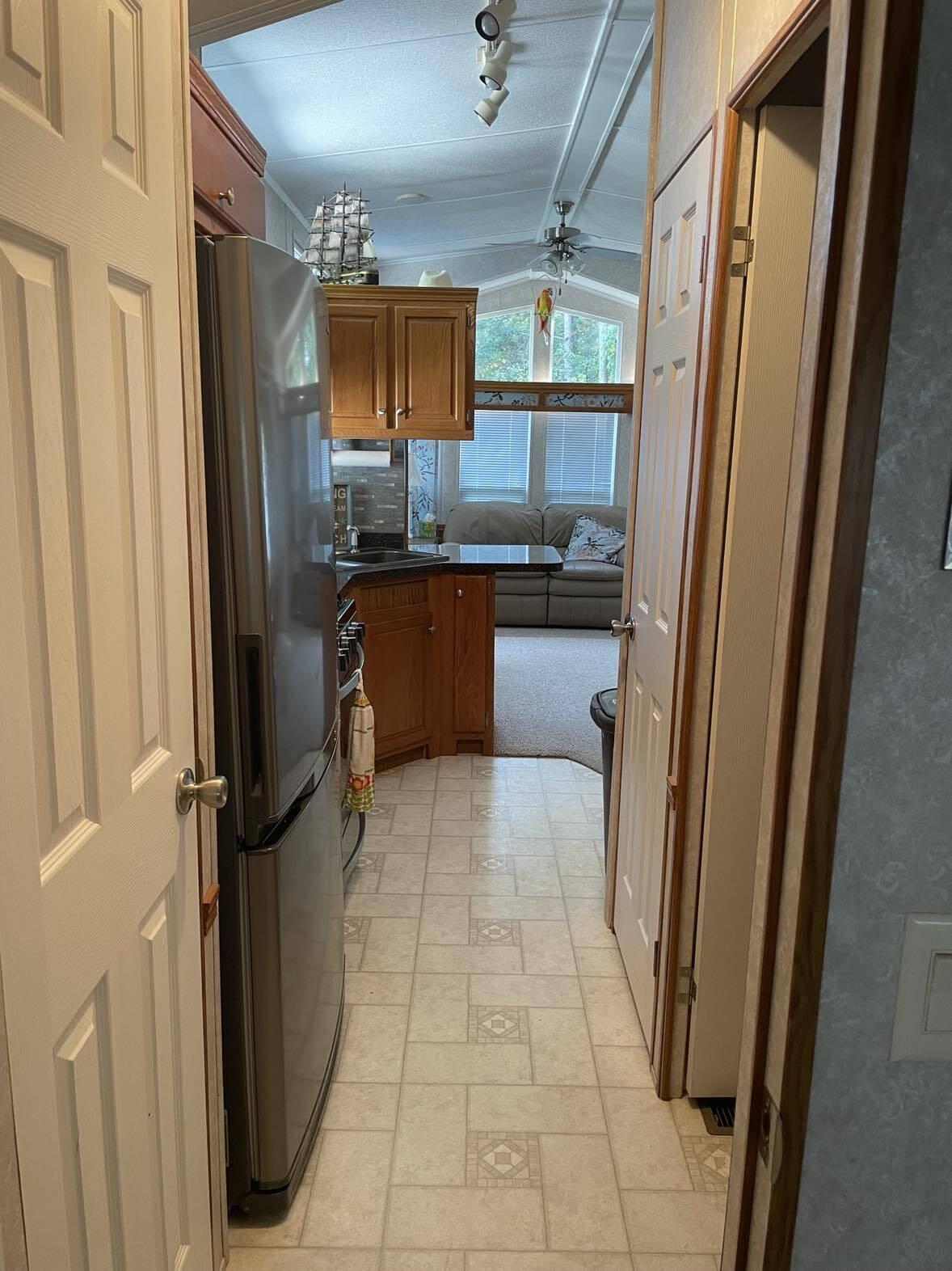 8091 Carriage Lane Property Photo 12