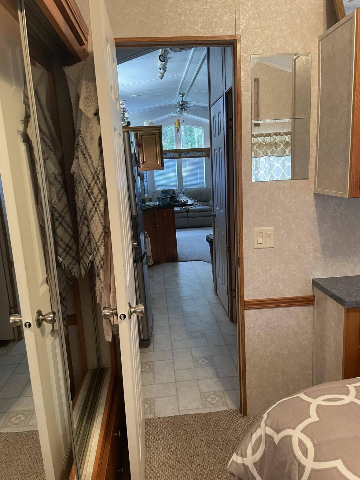 8091 Carriage Lane Property Photo 16