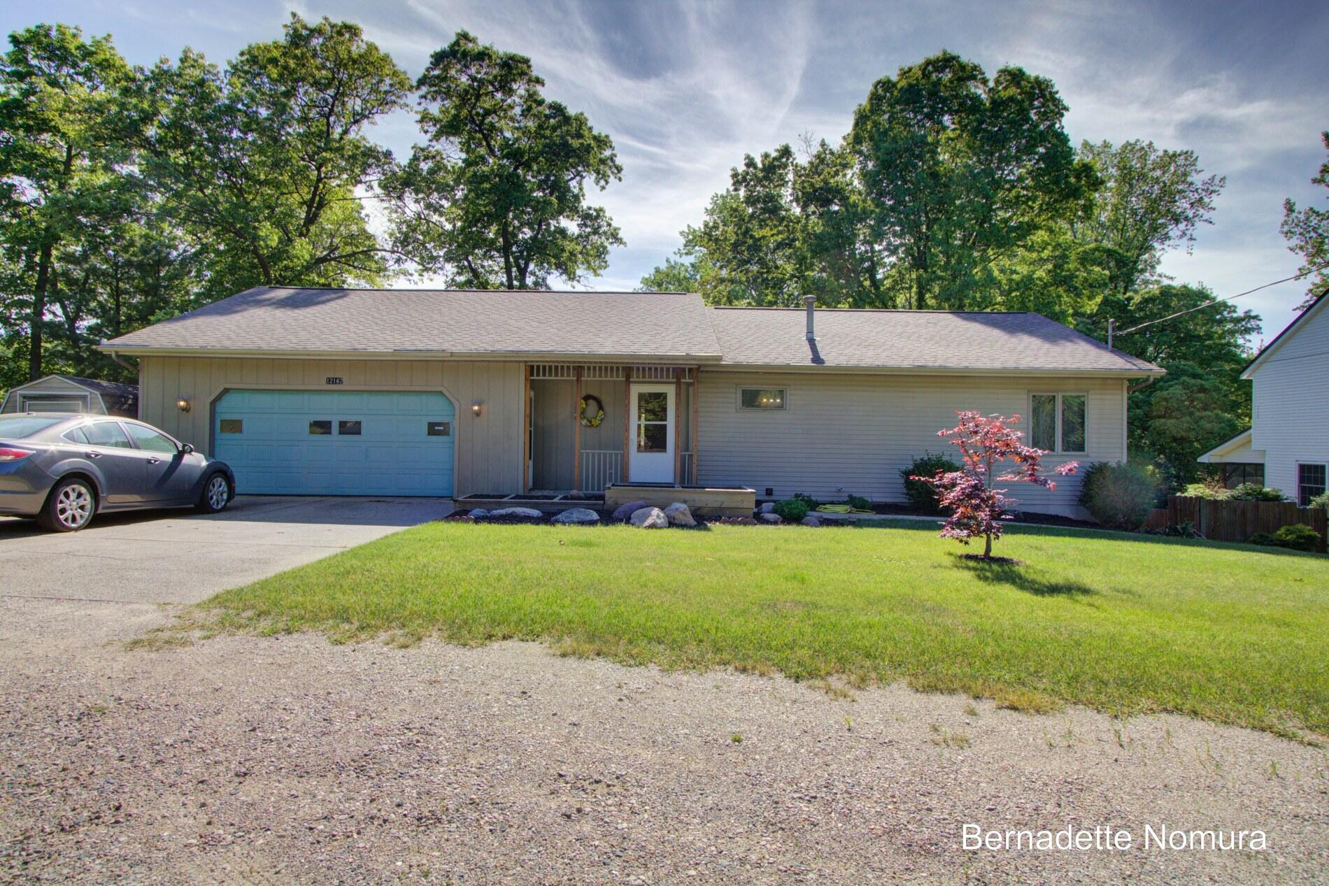 12167 Reyburn Drive Ne Property Photo 1