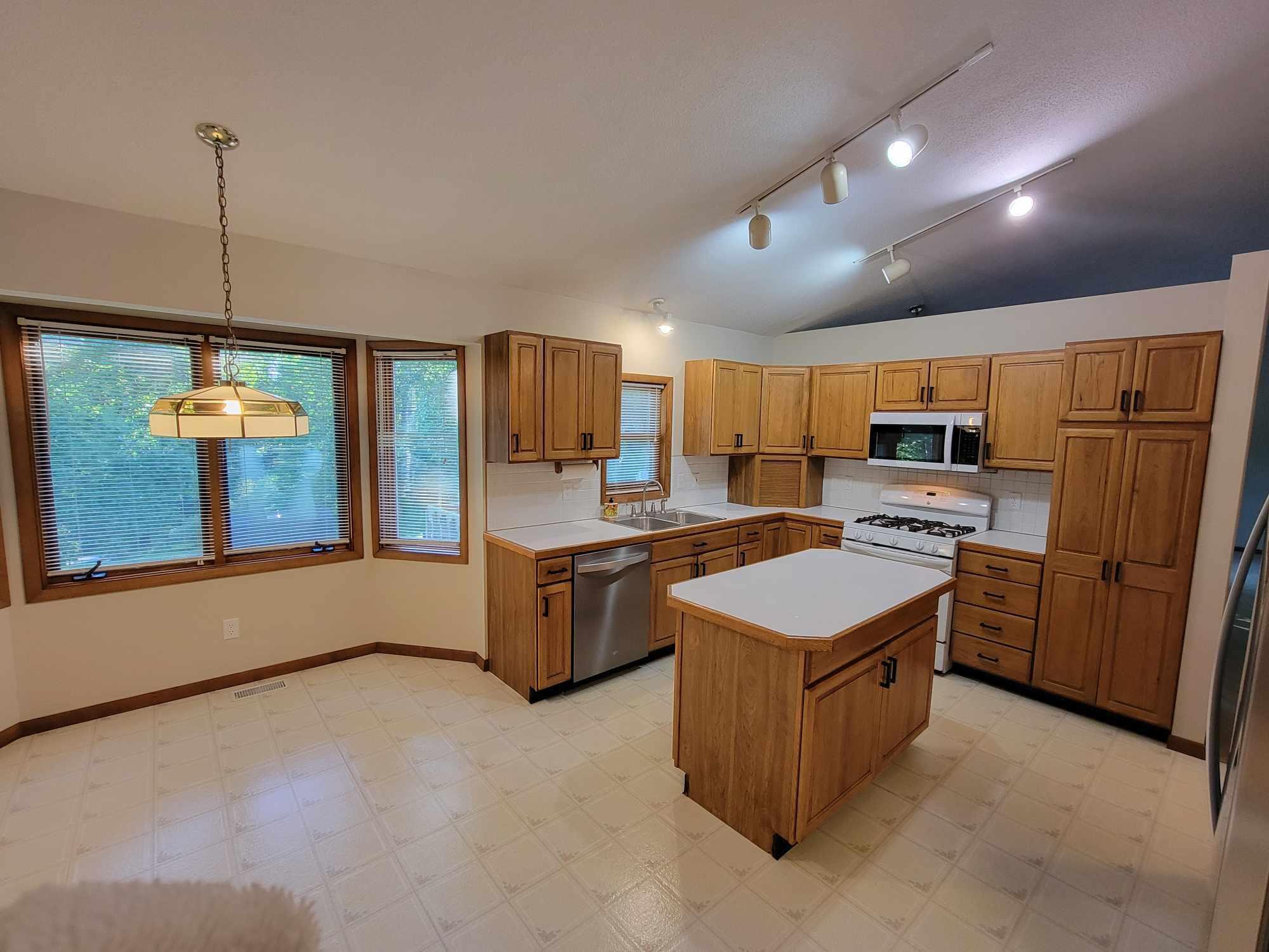 12167 Reyburn Drive Ne Property Photo 13
