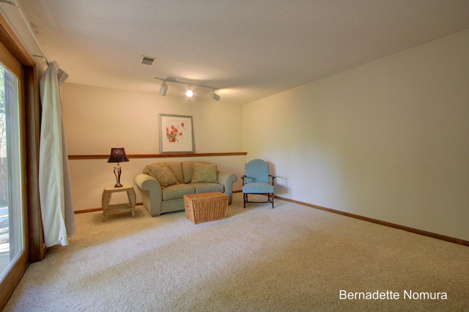 12167 Reyburn Drive Ne Property Photo 24