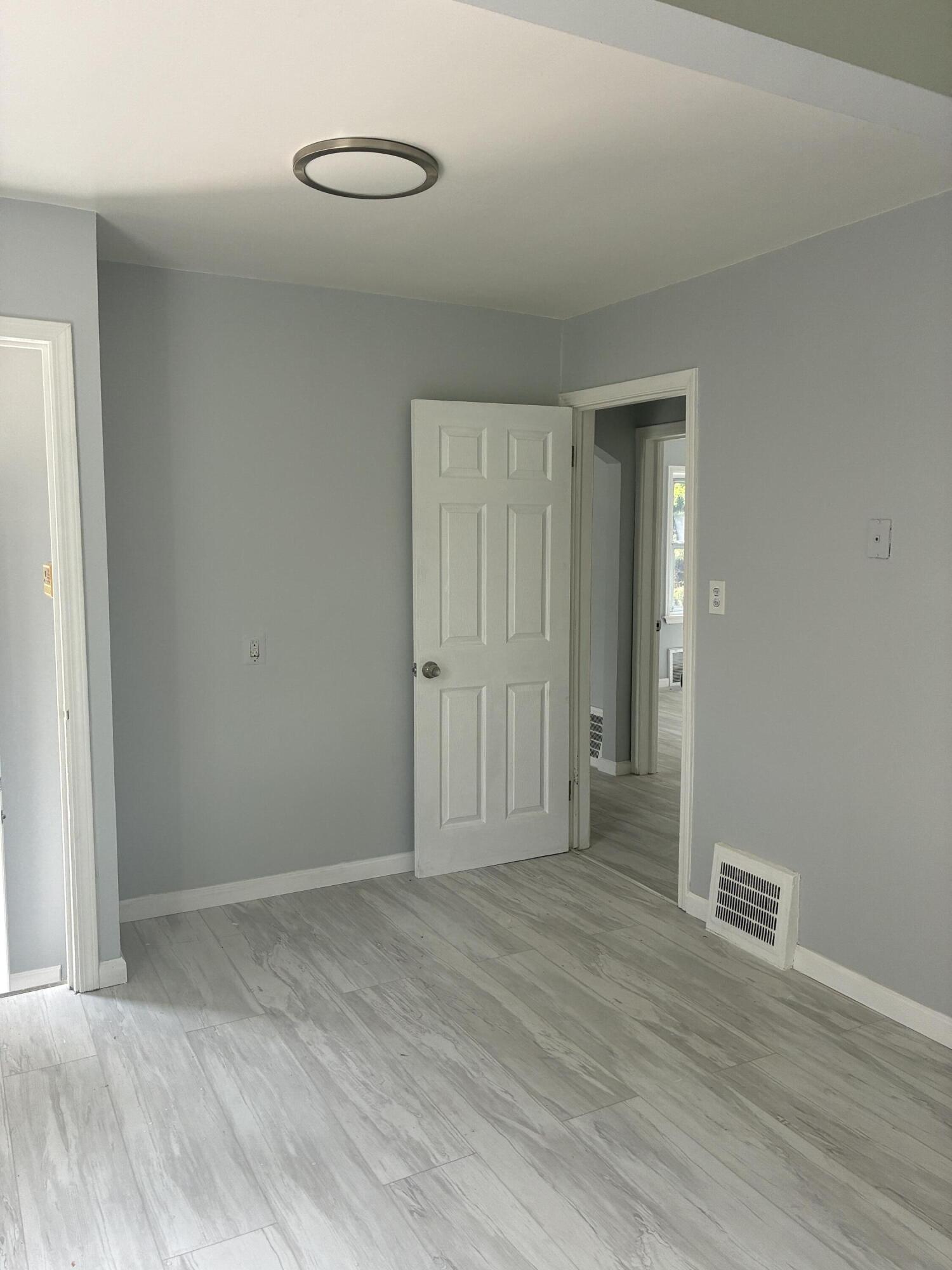 19450 Woodingham Drive Property Photo 6