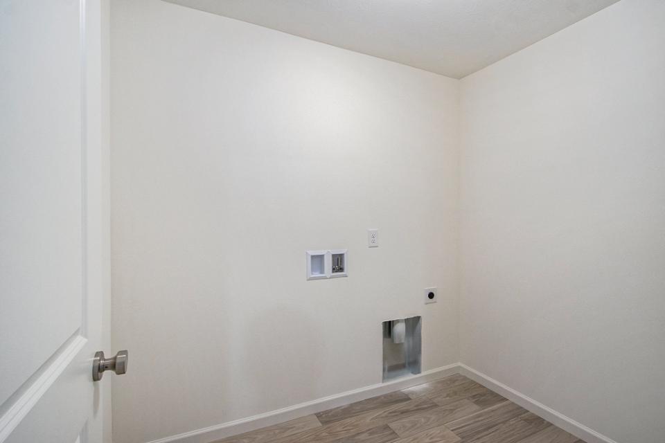 9336 Snow Valley Drive Se Property Photo 22