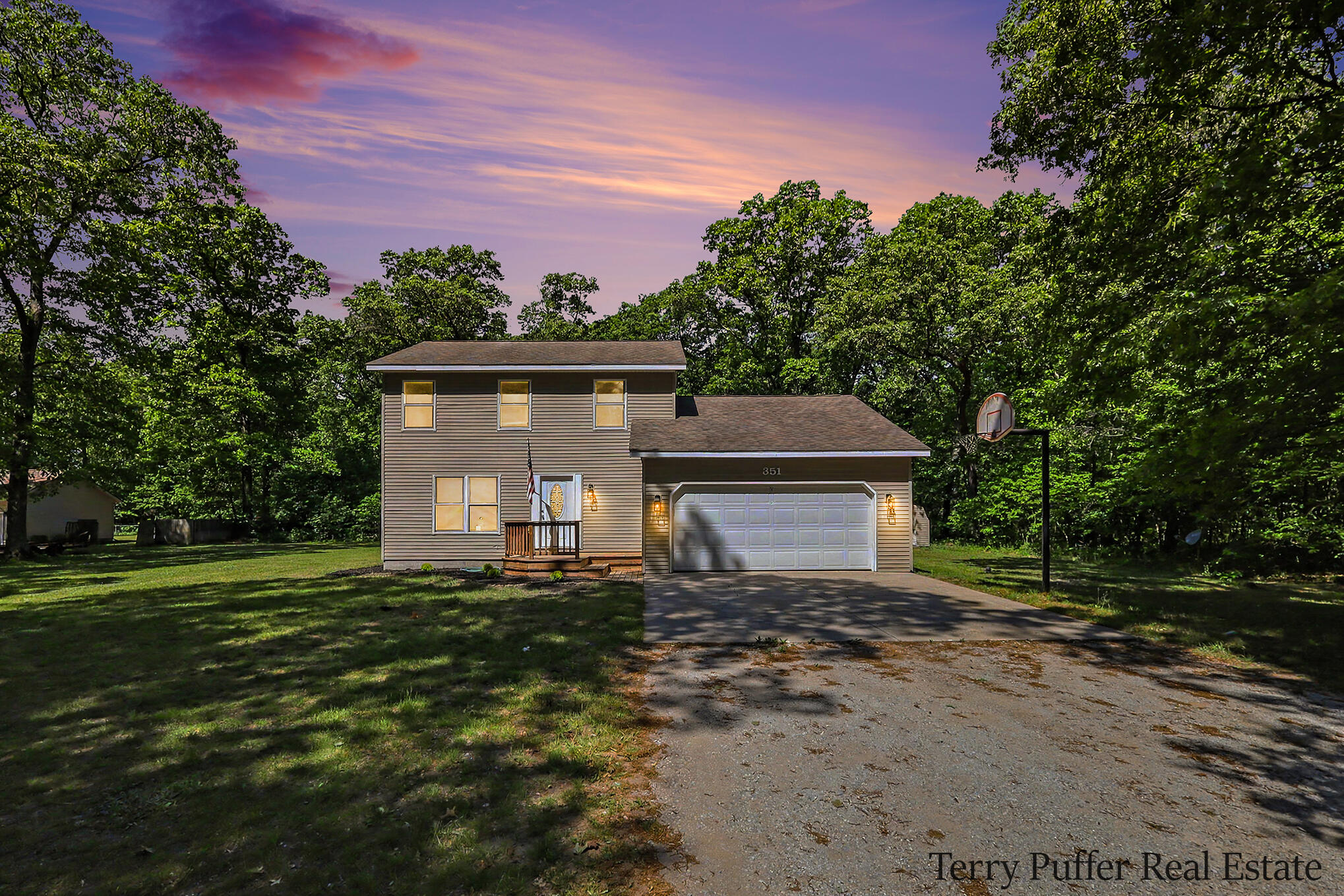 351 N Hilton Park Road Property Photo 1