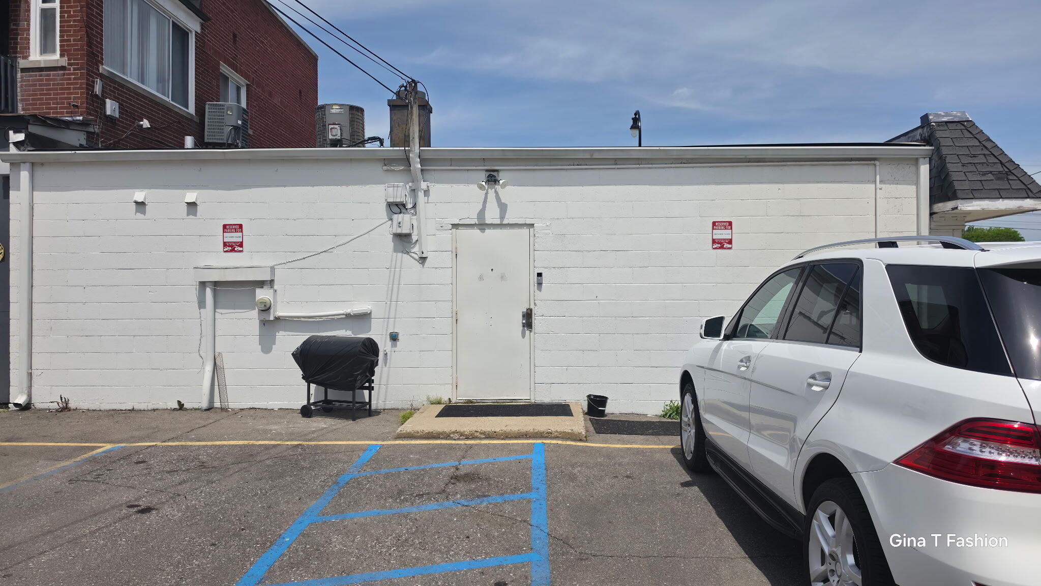 15040 E 9 Mile Road Property Photo 3