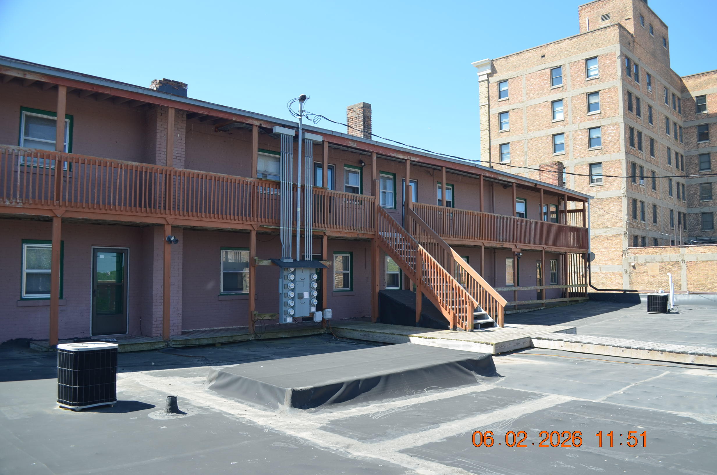 209-219 E Main Street Property Photo 4