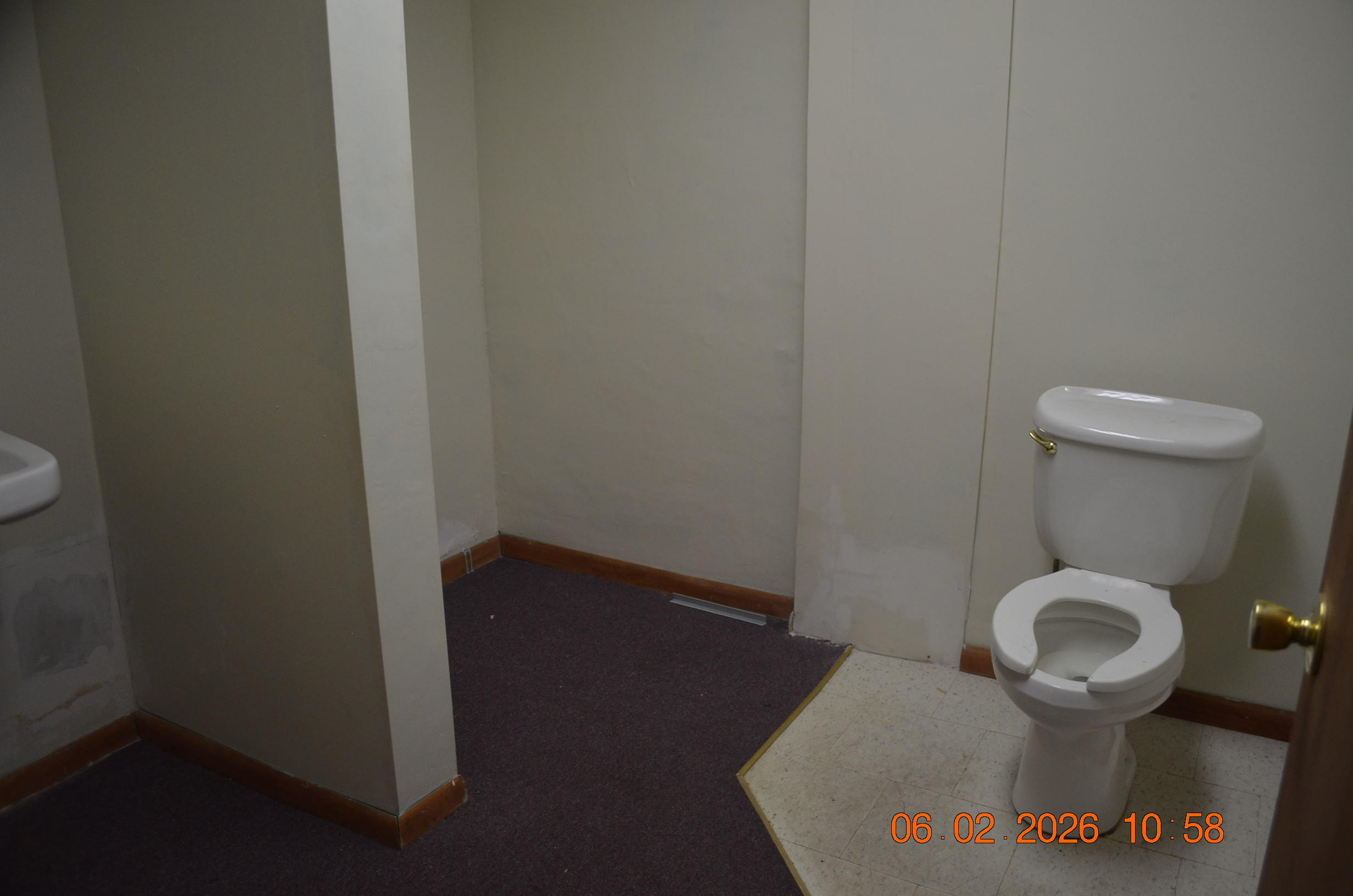 209-219 E Main Street Property Photo 19