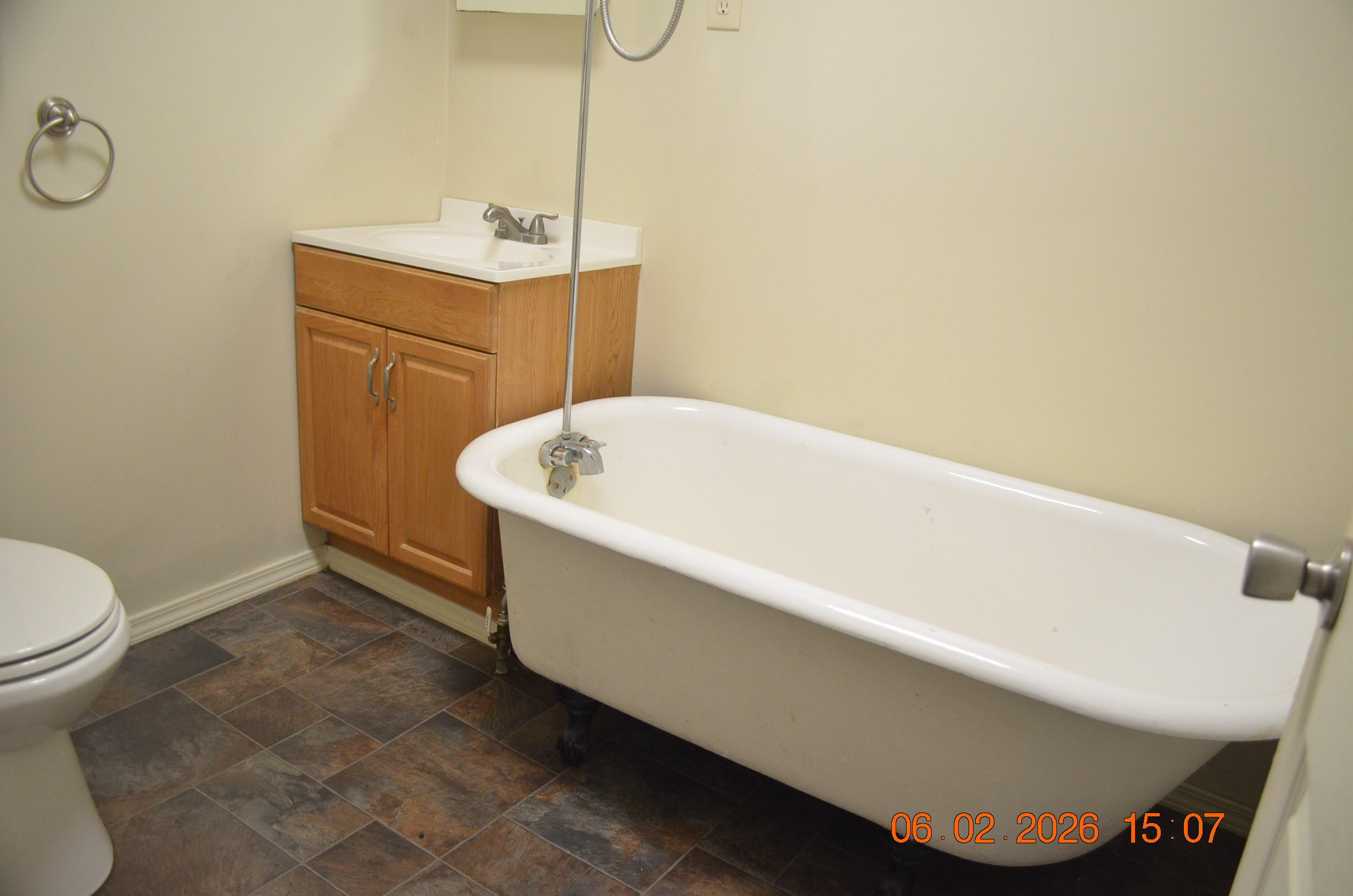 209-219 E Main Street Property Photo 67