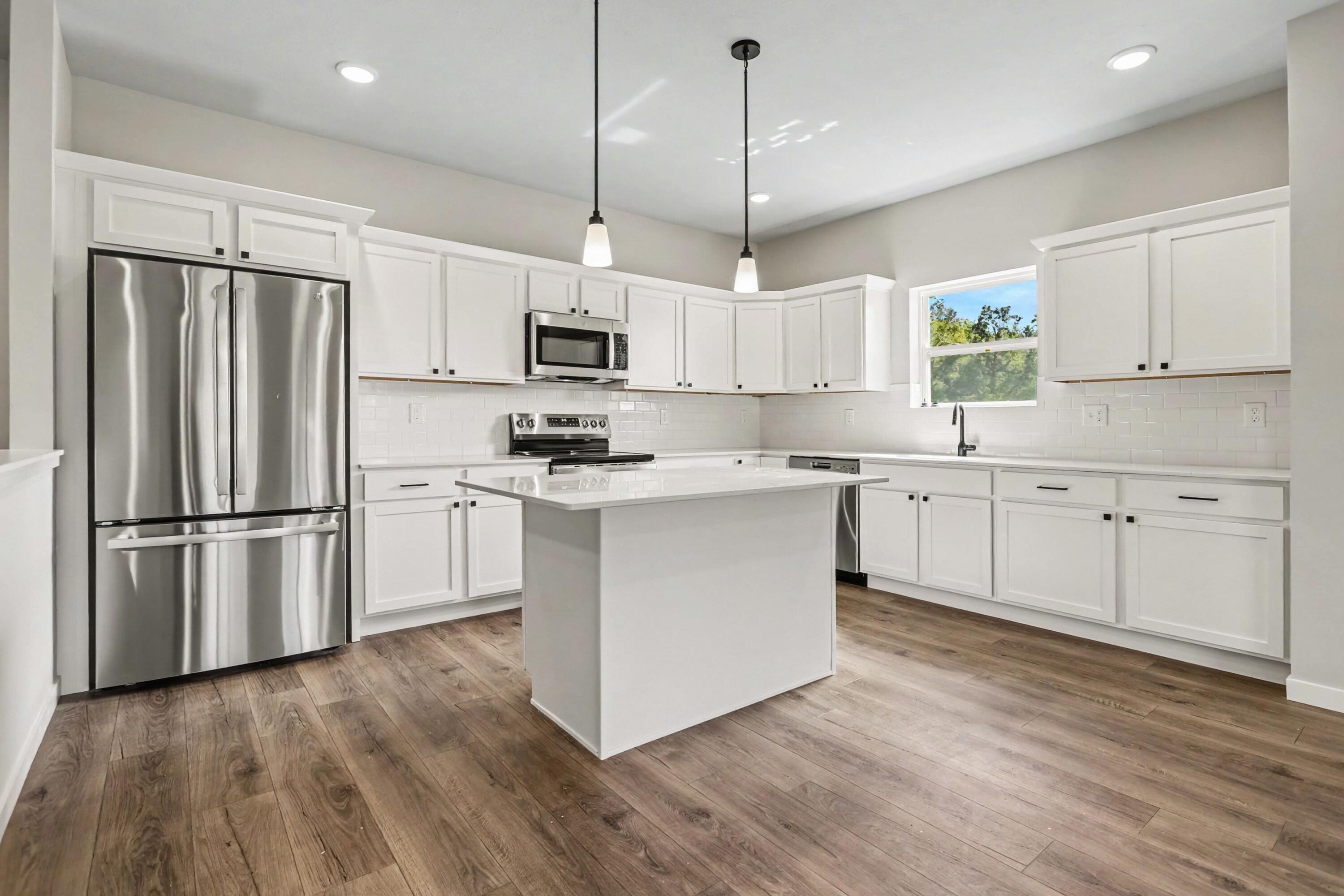 71348 Embassy Road Property Photo 4
